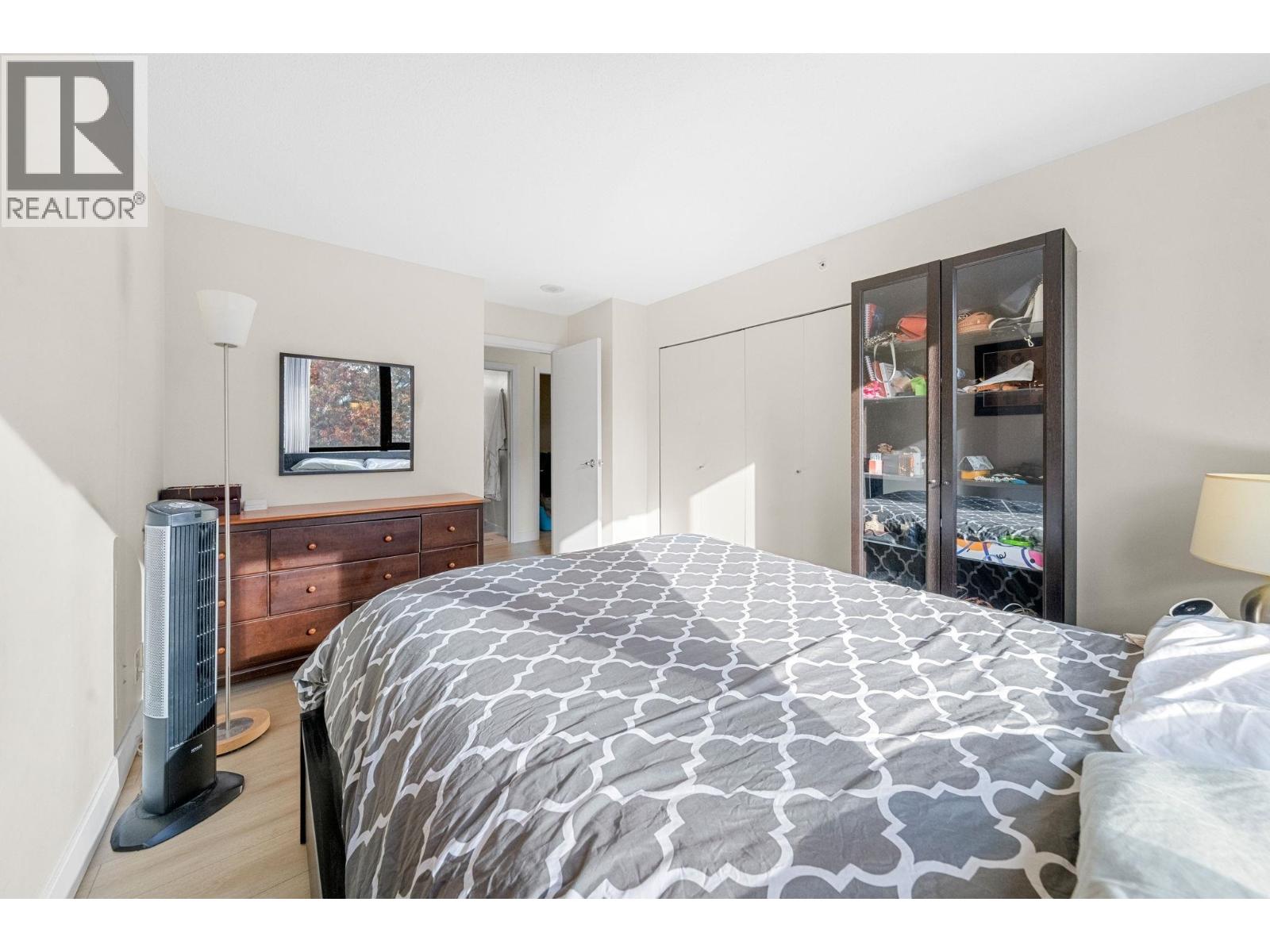 502 909 MAINLAND STREET, Vancouver