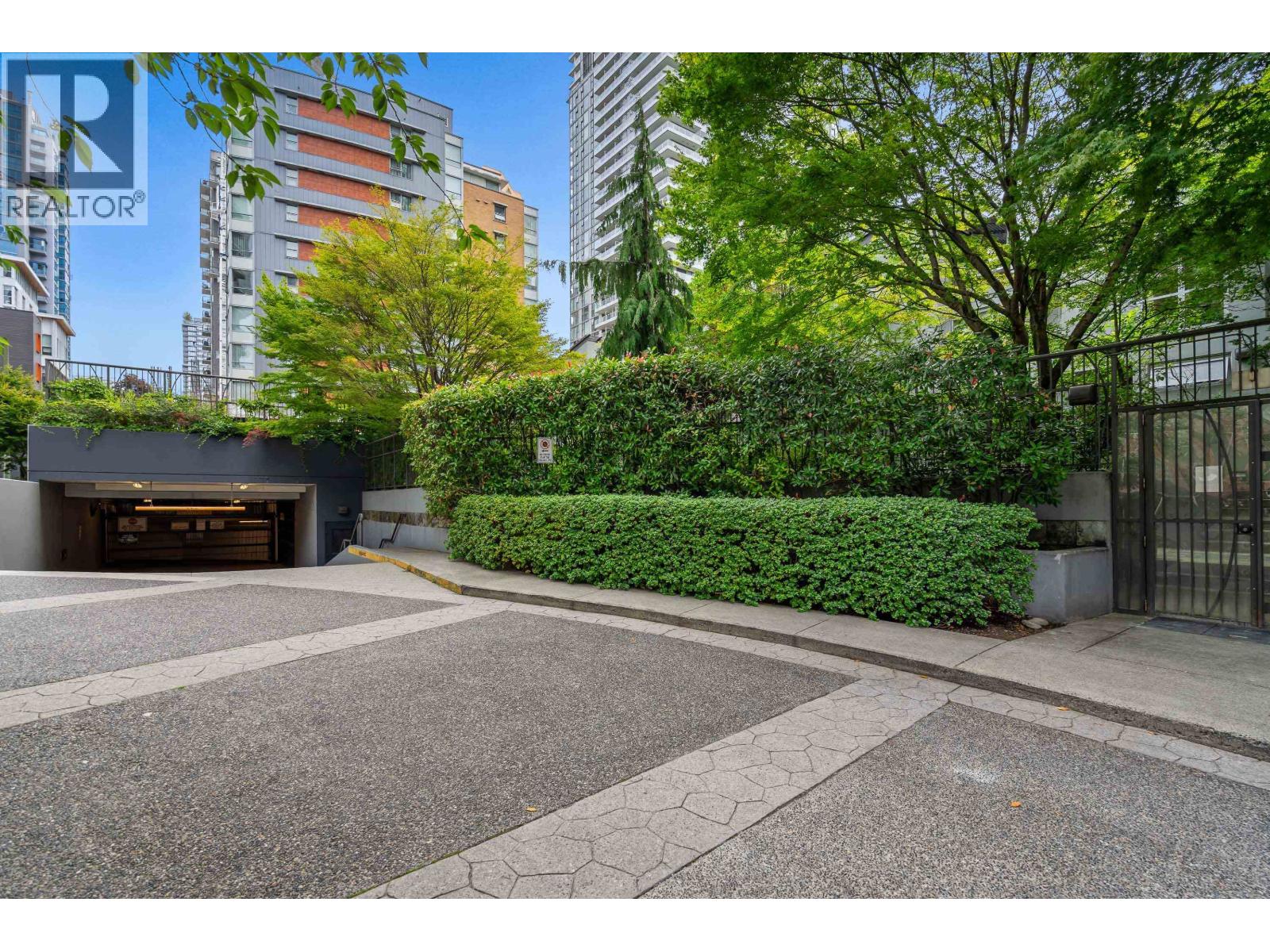 2006 501 PACIFC STREET, Vancouver