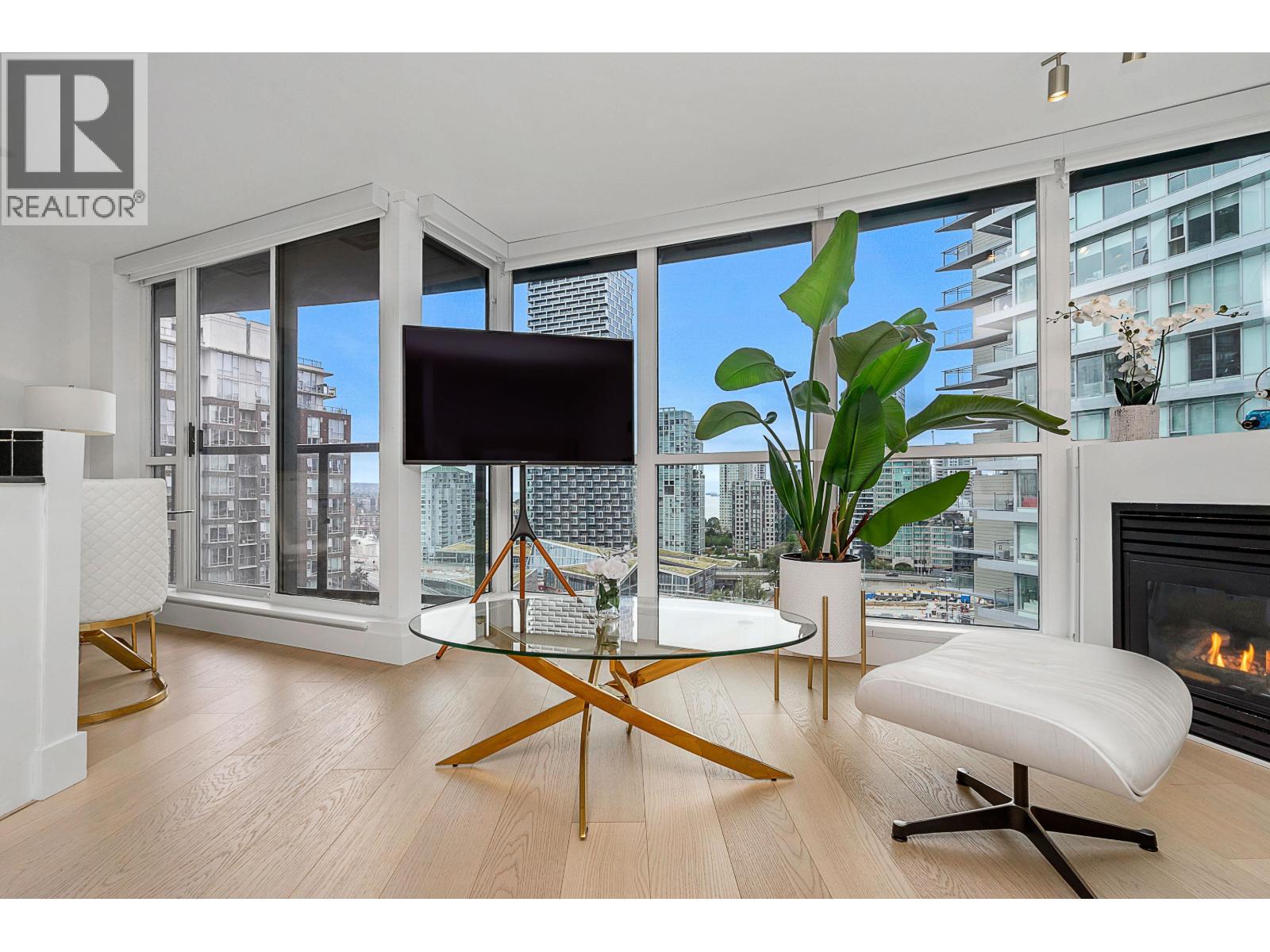 2006 501 PACIFC STREET, Vancouver