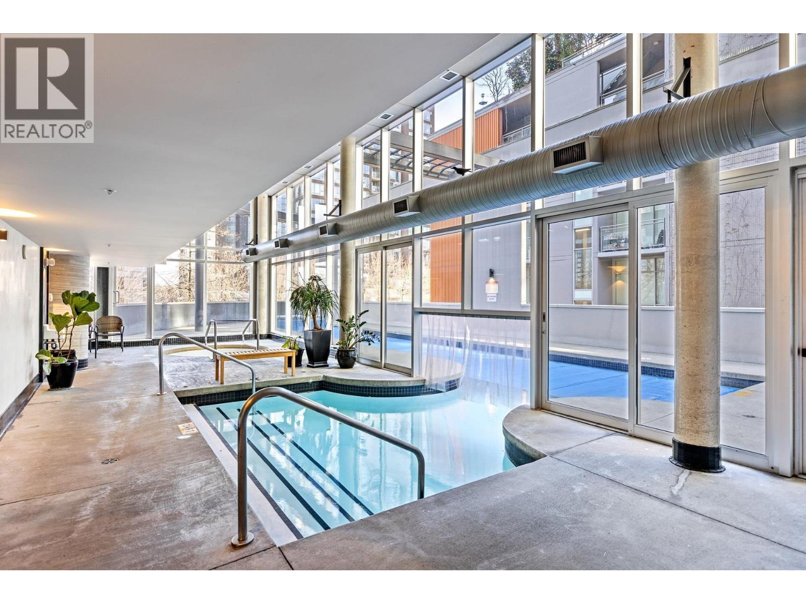 2006 501 PACIFC STREET, Vancouver