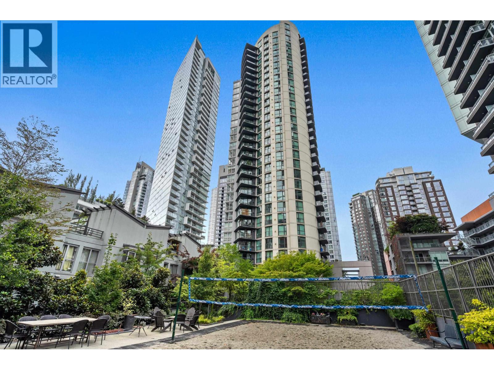 2006 501 PACIFC STREET, Vancouver