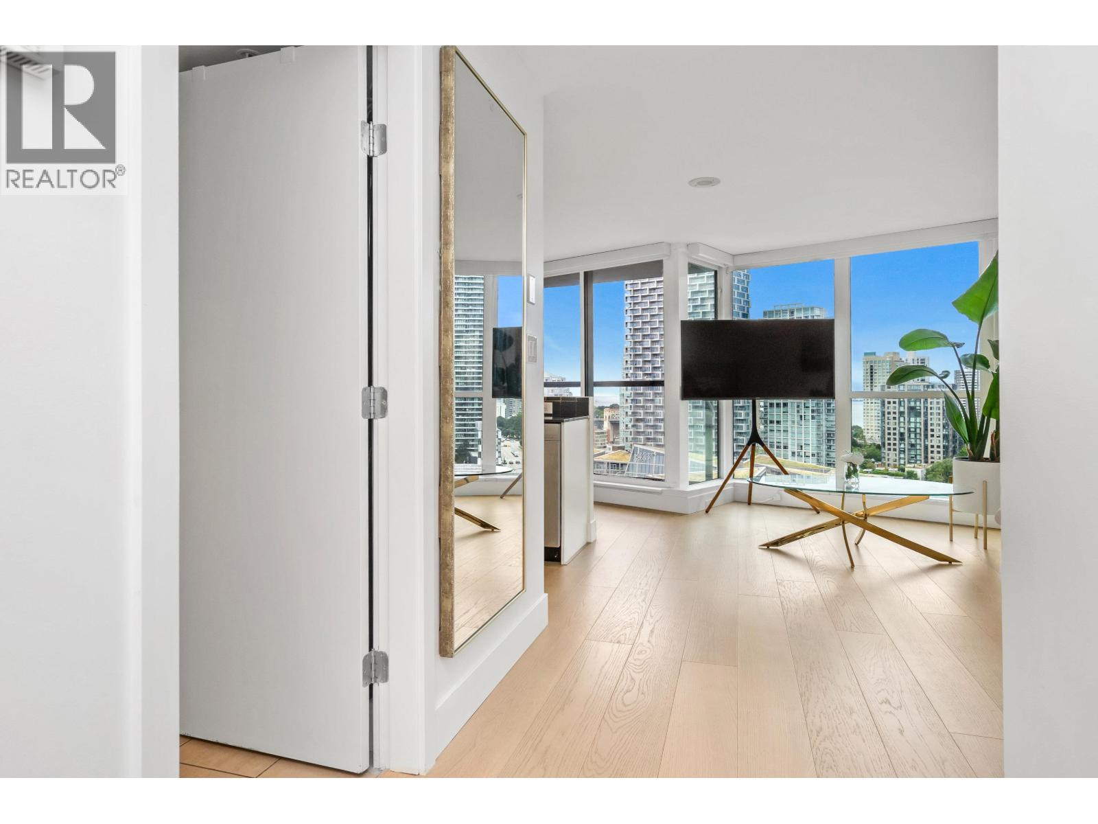 2006 501 PACIFC STREET, Vancouver