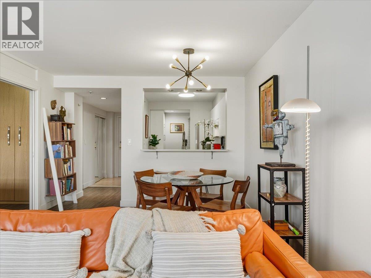 205 2438 HEATHER STREET, Vancouver