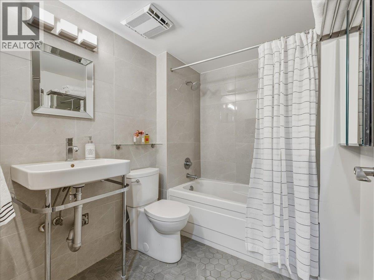 205 2438 HEATHER STREET, Vancouver