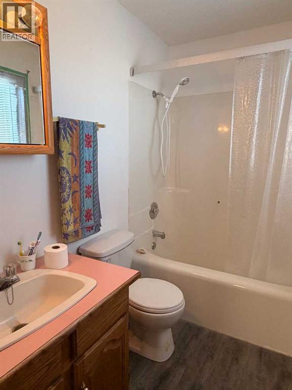 
          2 1 Street
            <br/>
            <span>Purple Springs</span>
            , 
            <span>AB</span>
             <span>T0K1X0</span>
         - Photo 20