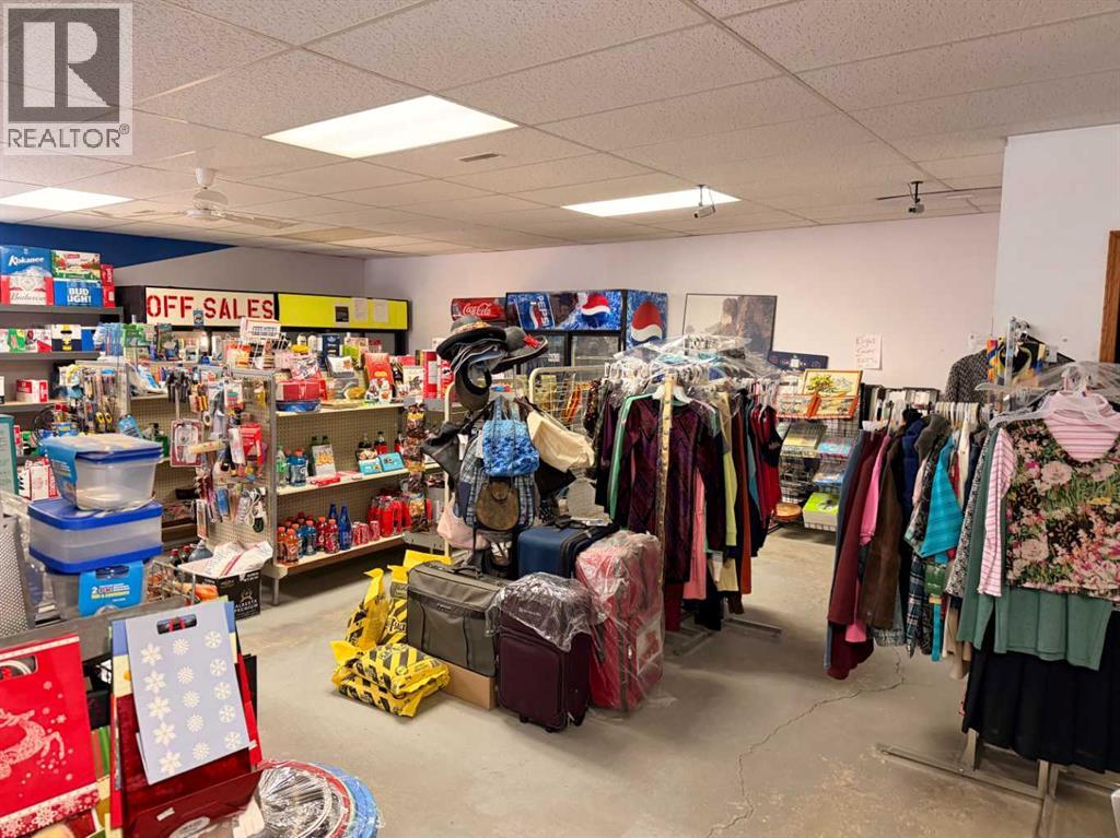 
          2 1 Street
            <br/>
            <span>Purple Springs</span>
            , 
            <span>AB</span>
             <span>T0K1X0</span>
         - Photo 35