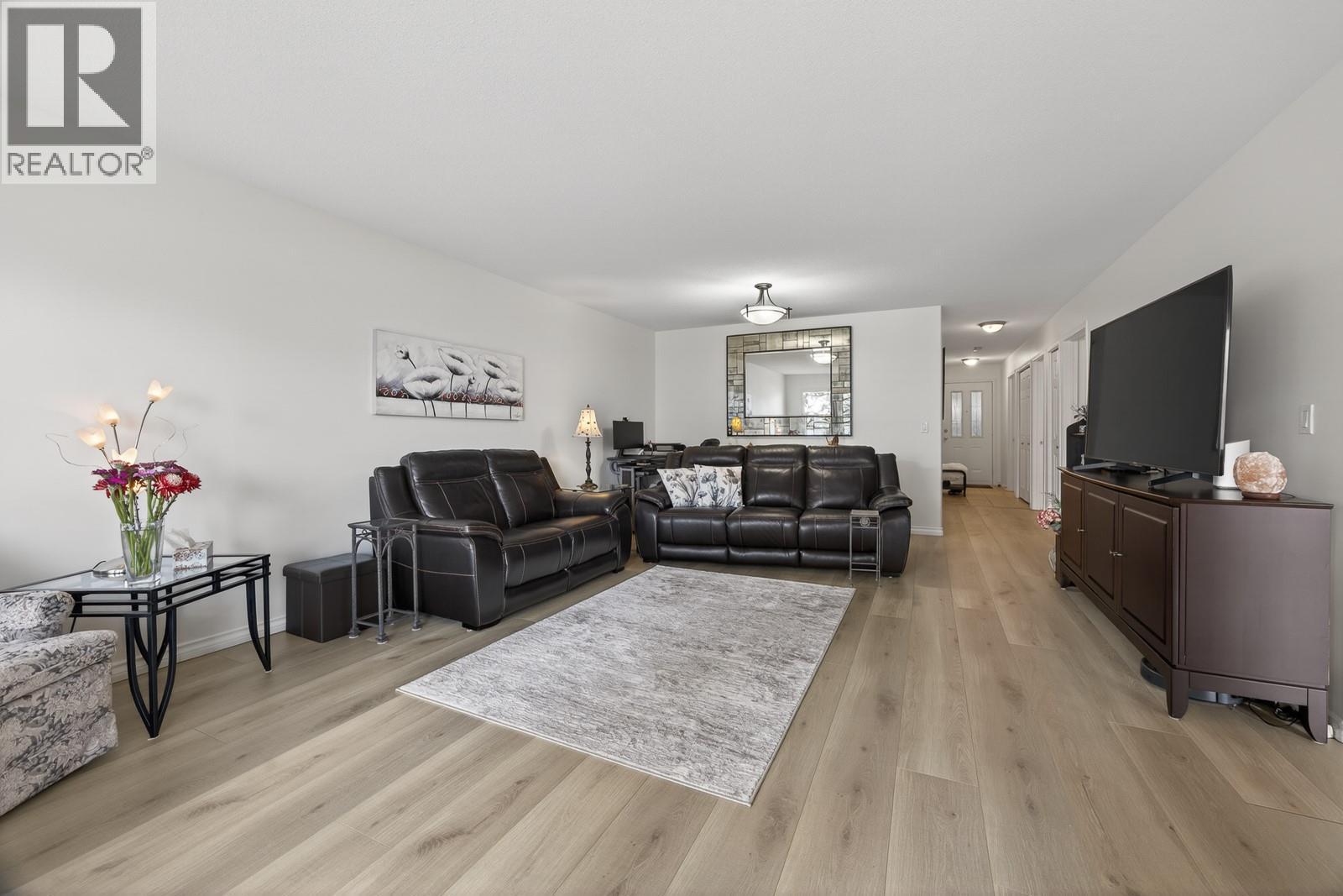 #112 4630 Ponderosa Drive - 9
