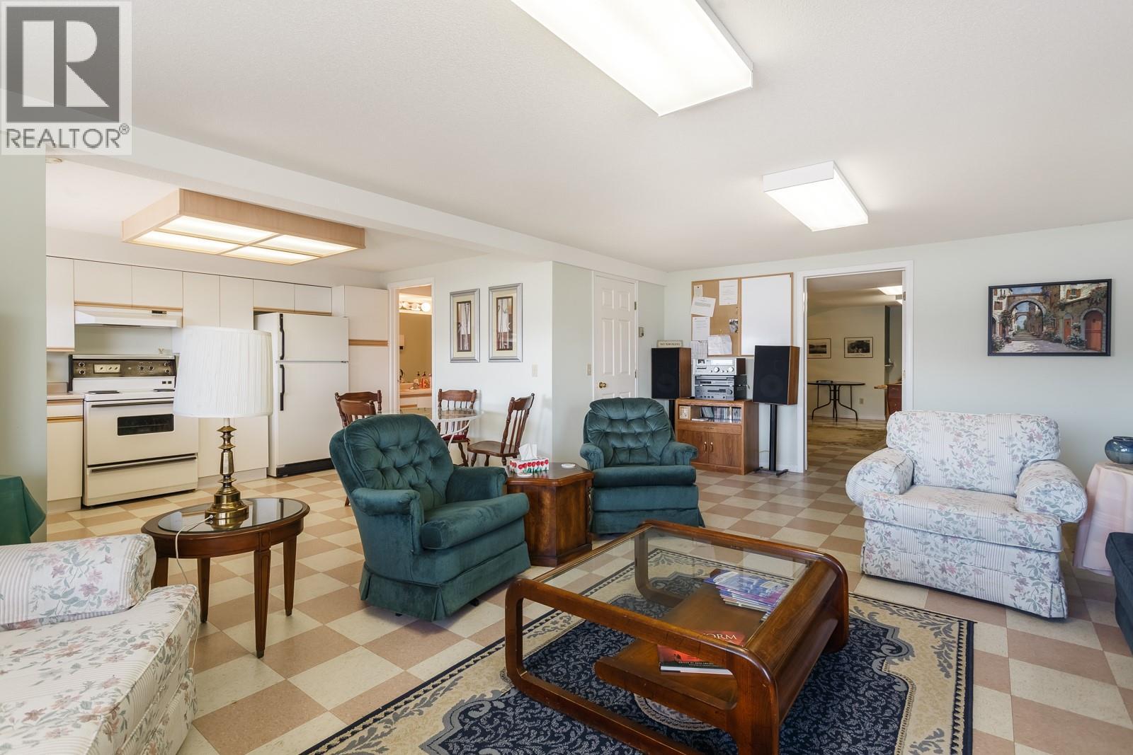 4630 Ponderosa Drive Unit# 112, Peachland