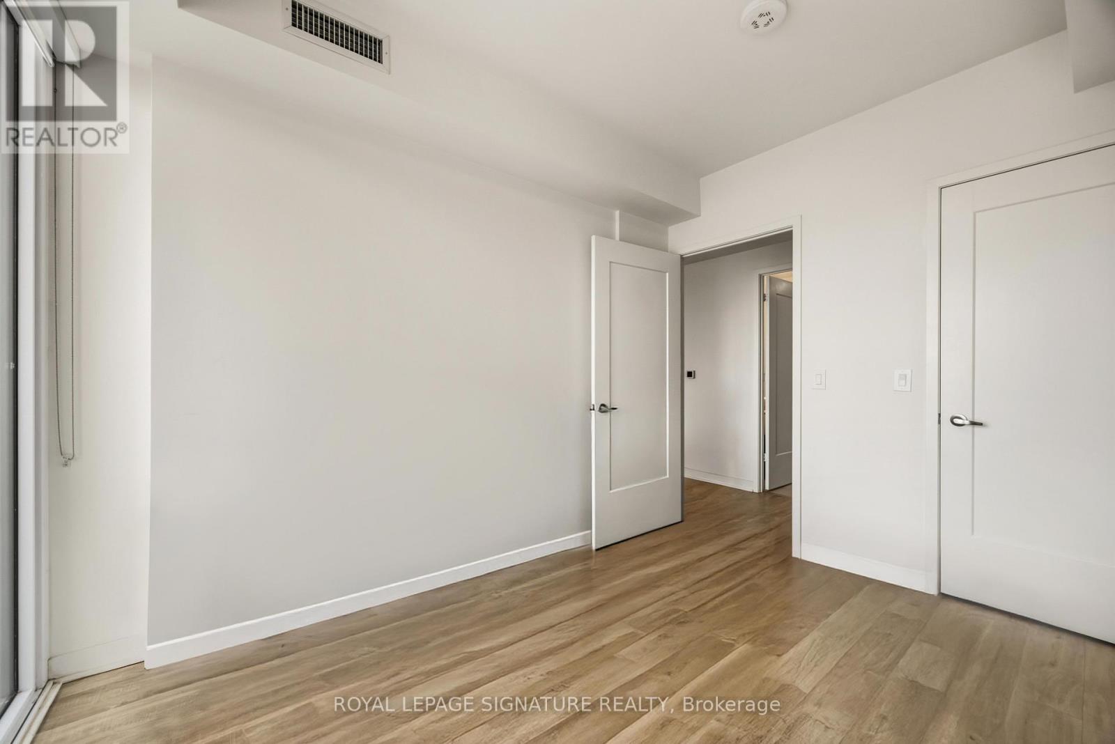 #913 60 PRINCESS STREET - 10