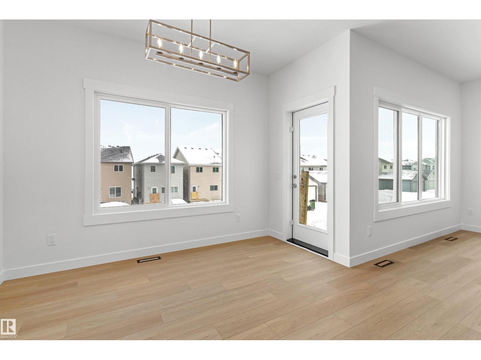 2244 4 AV SW - 13