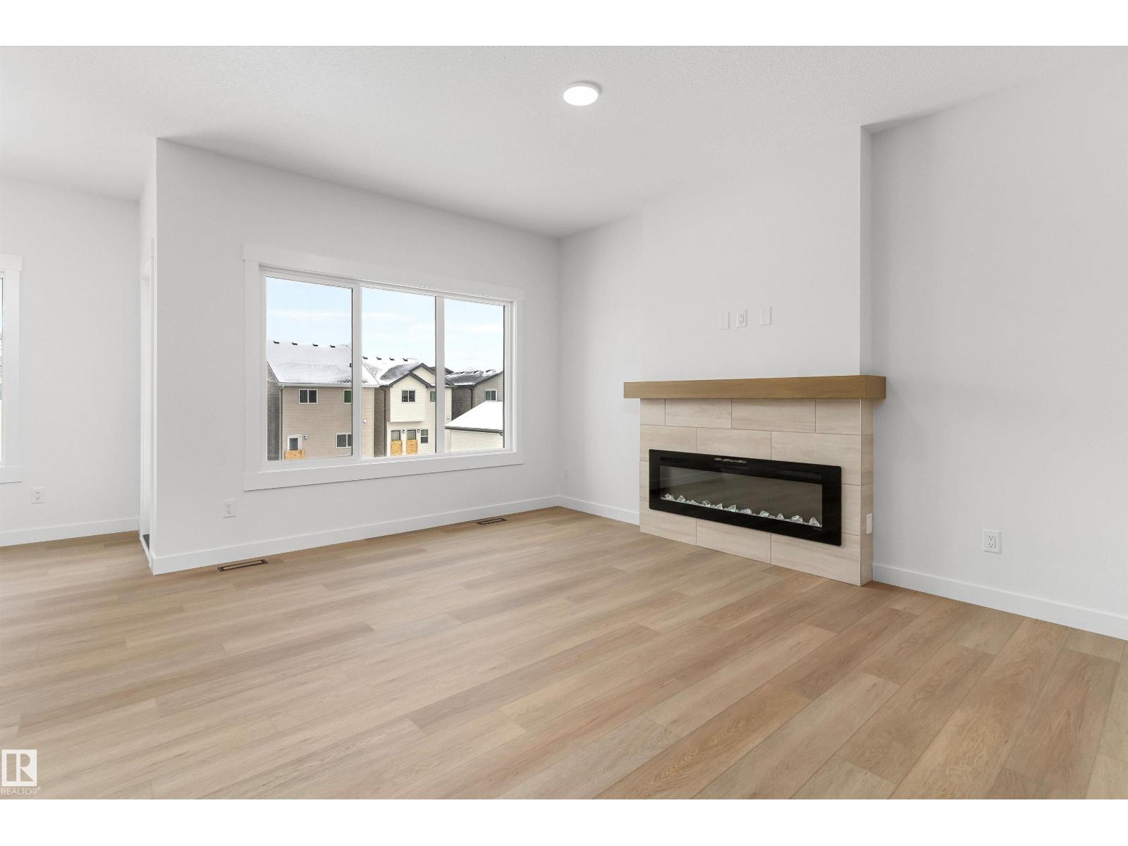 2244 4 AV SW - 7