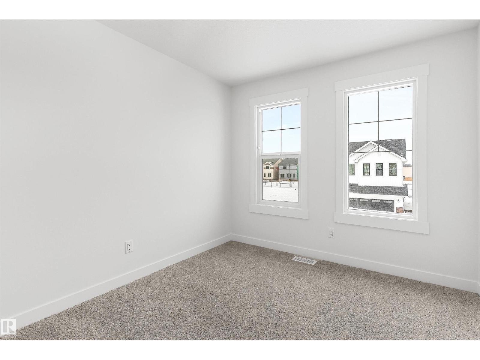 2244 4 AV SW - 34
