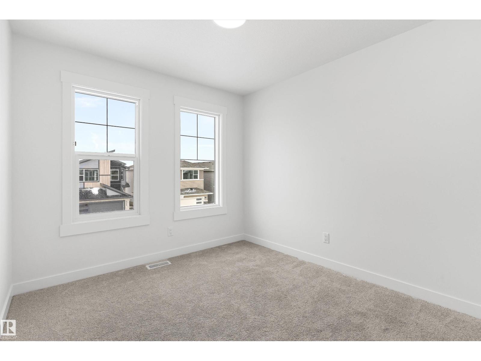 2244 4 AV SW - 32