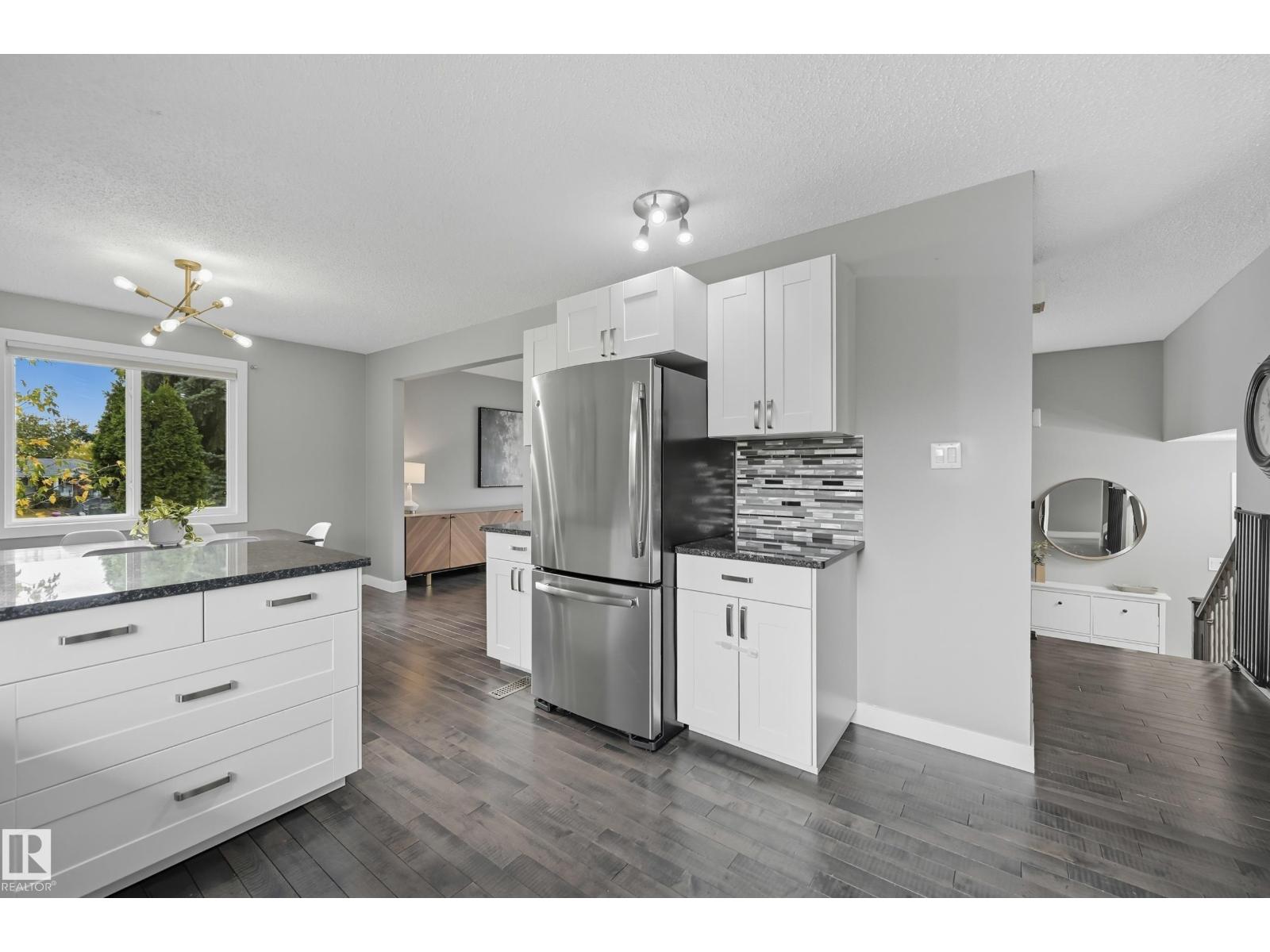 6 BRAESIDE CR - 13