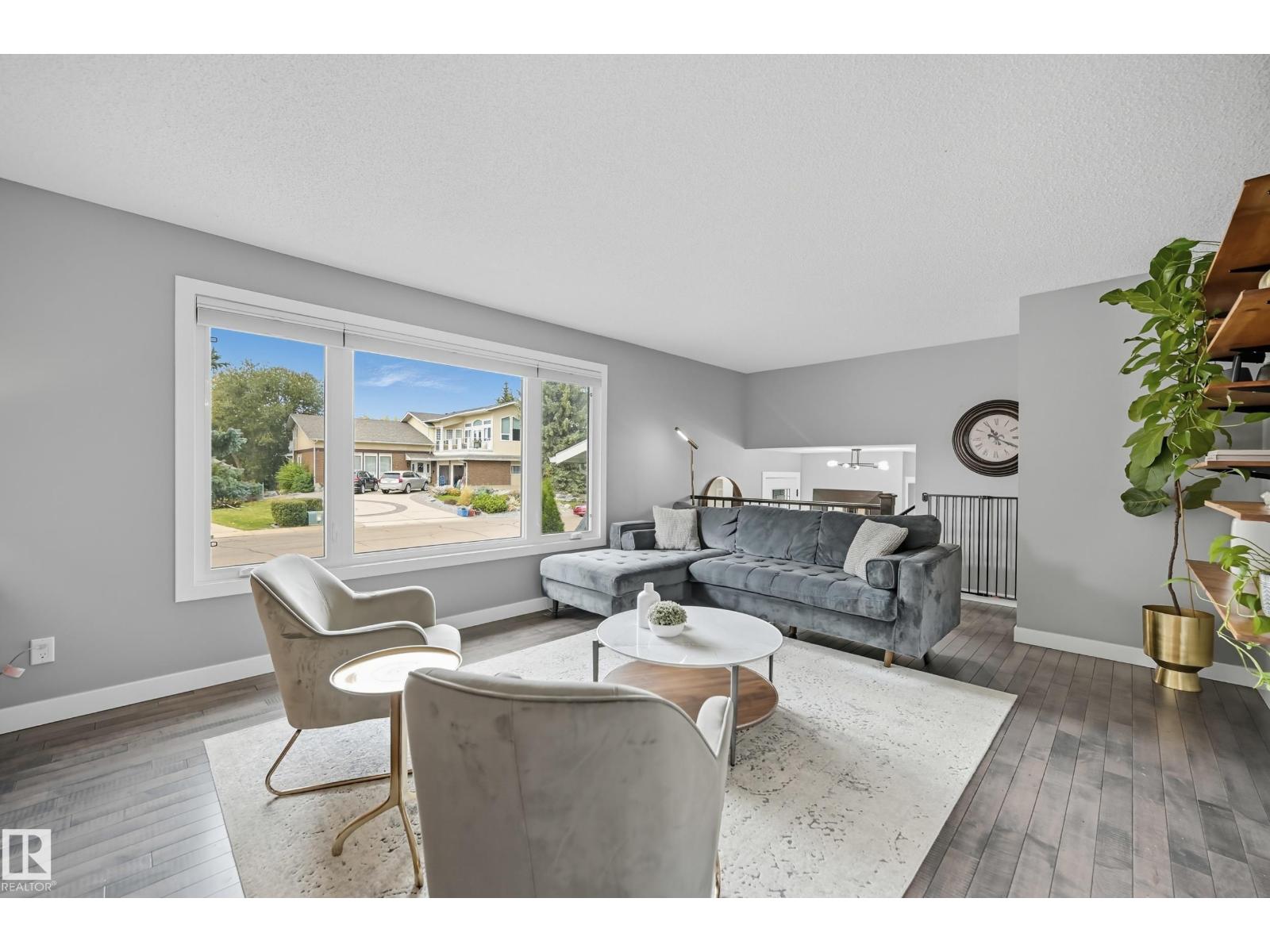 6 BRAESIDE CR - 7