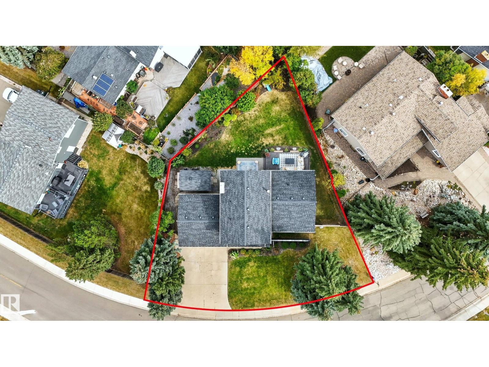 6 BRAESIDE CR - 45