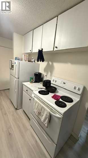 Multi-family House for Sale in   Street SW Cliff Bungalow Calgary 