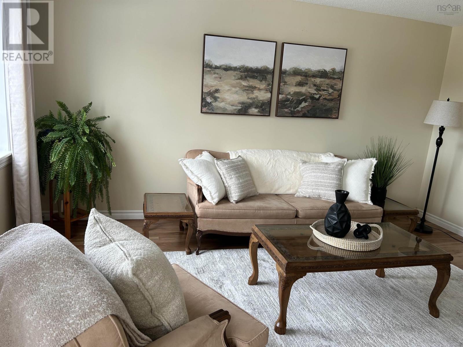 Property 4 of 25 of 420 45 Vimy Avenue