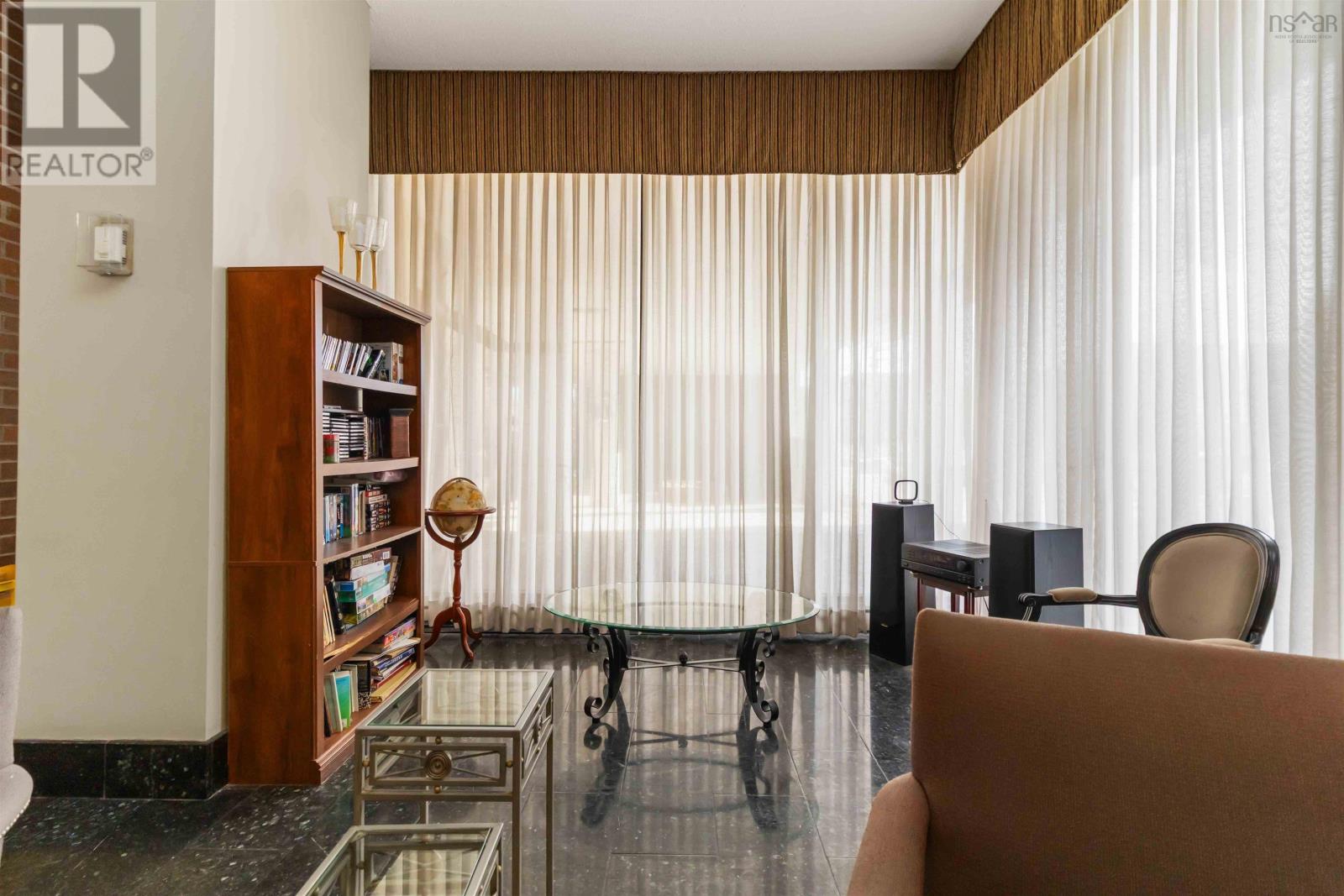 Property 10 of 41 of 1601 5959 Spring Garden Road