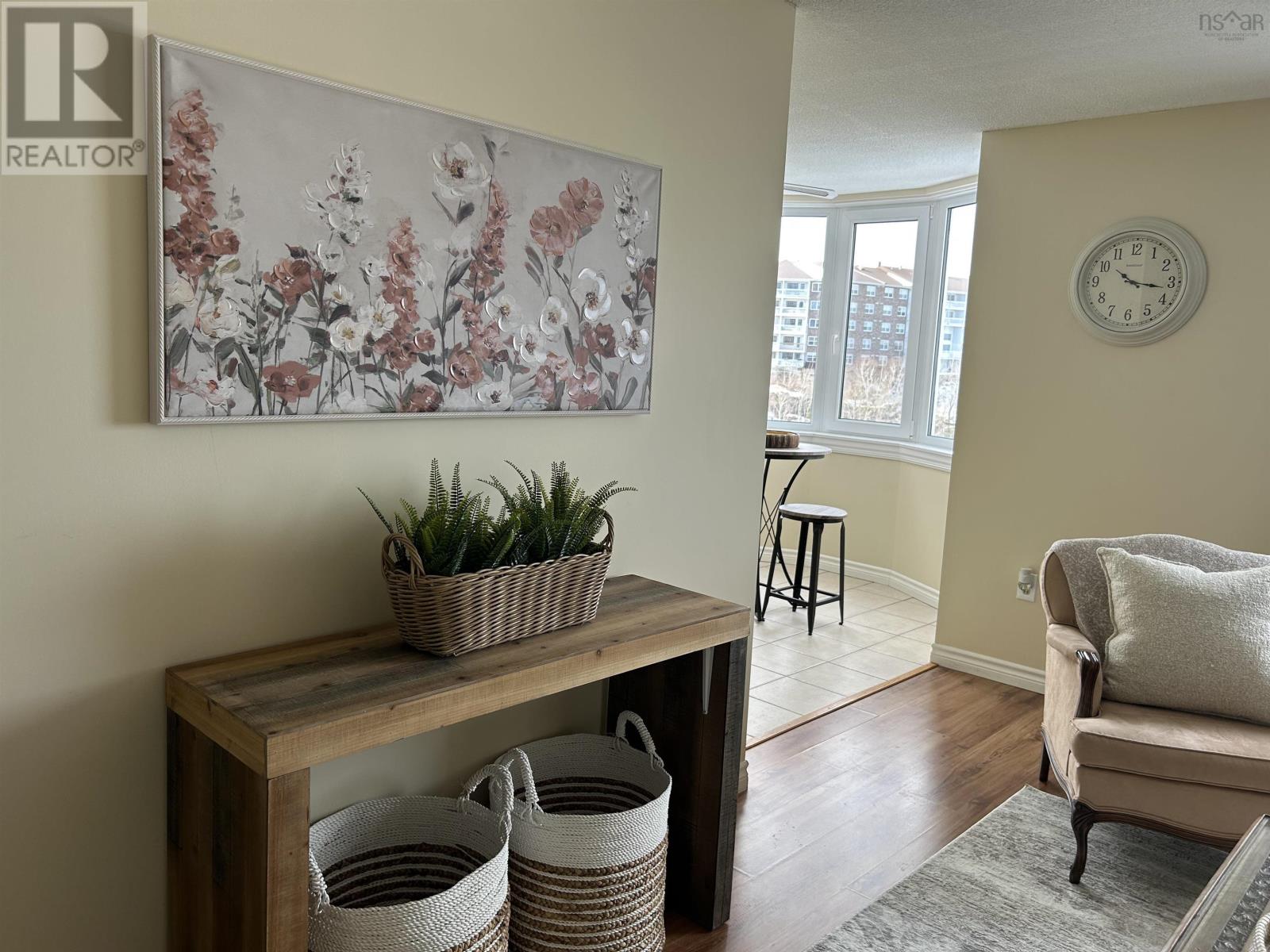 Property 7 of 25 of 420 45 Vimy Avenue