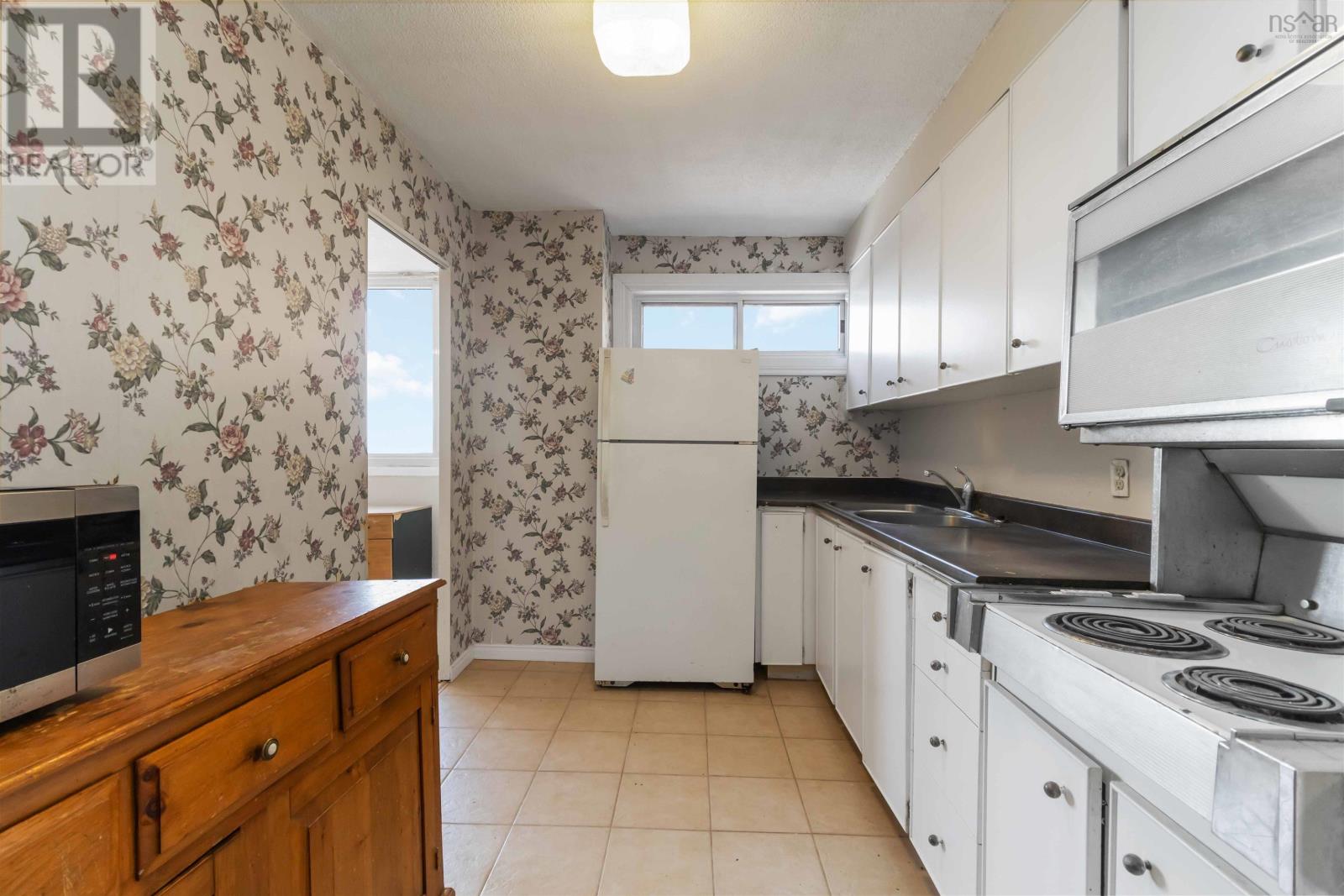 Property 29 of 41 of 1601 5959 Spring Garden Road