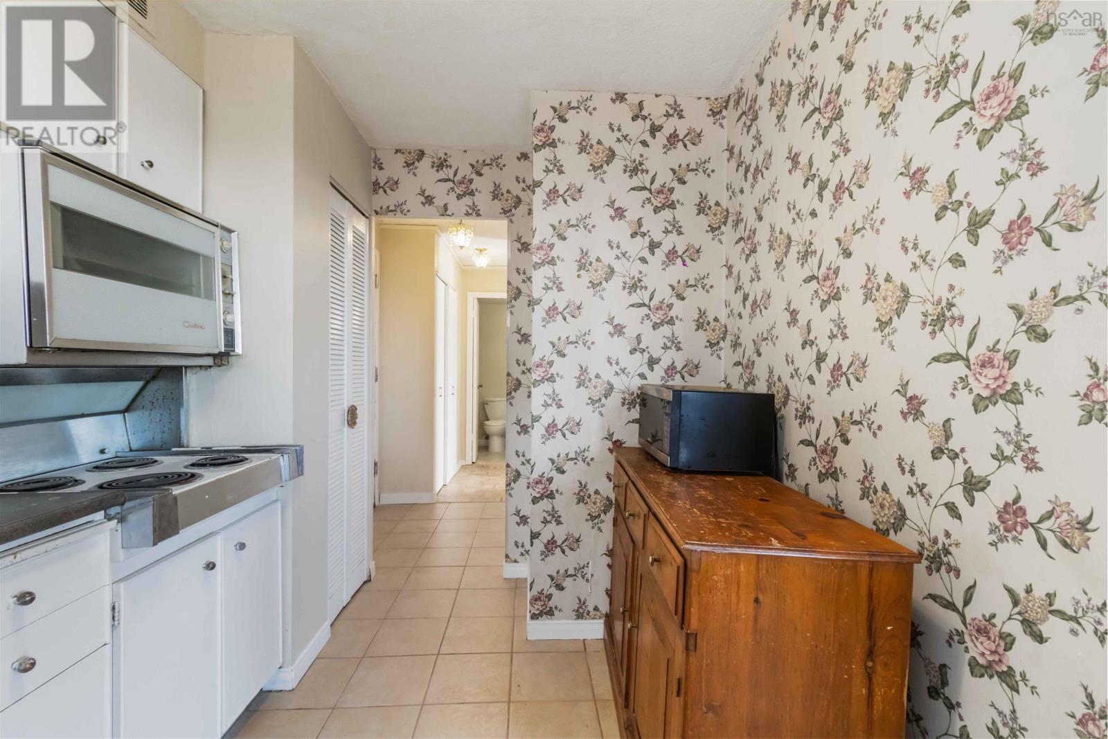 Property 28 of 41 of 1601 5959 Spring Garden Road