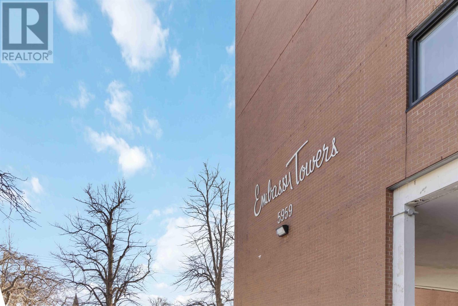 Property 4 of 41 of 1601 5959 Spring Garden Road