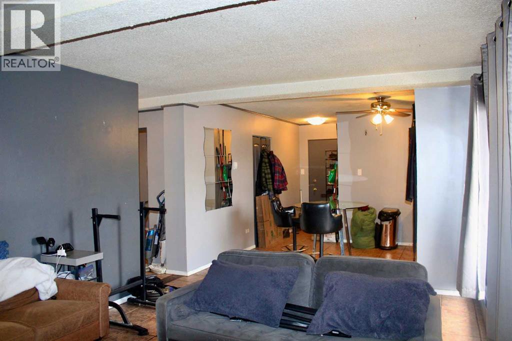 Single Family House for Sale in E   Avenue SW Cliff Bungalow Calgary 