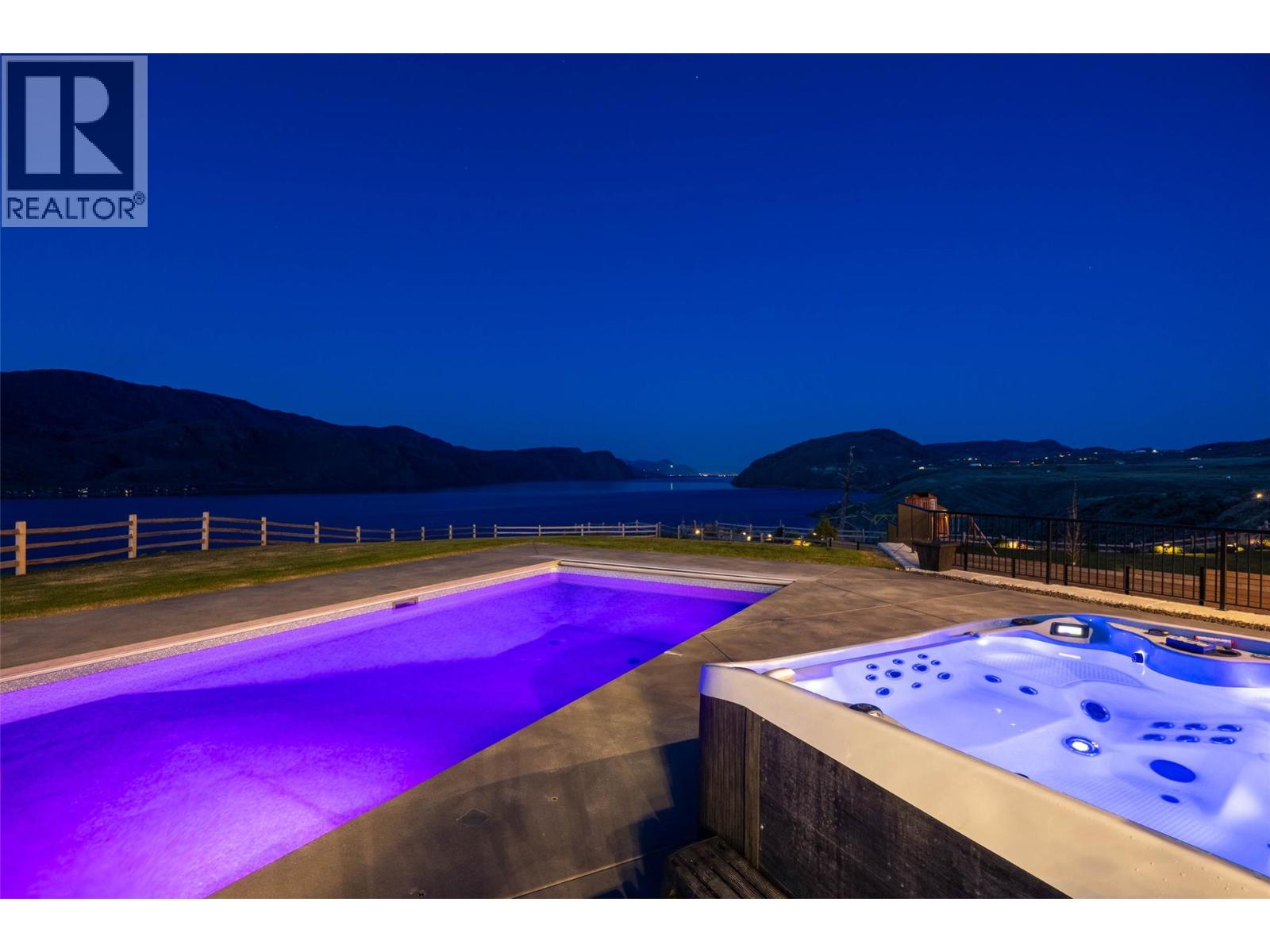 346 RUE CHEVAL NOIR, Kamloops