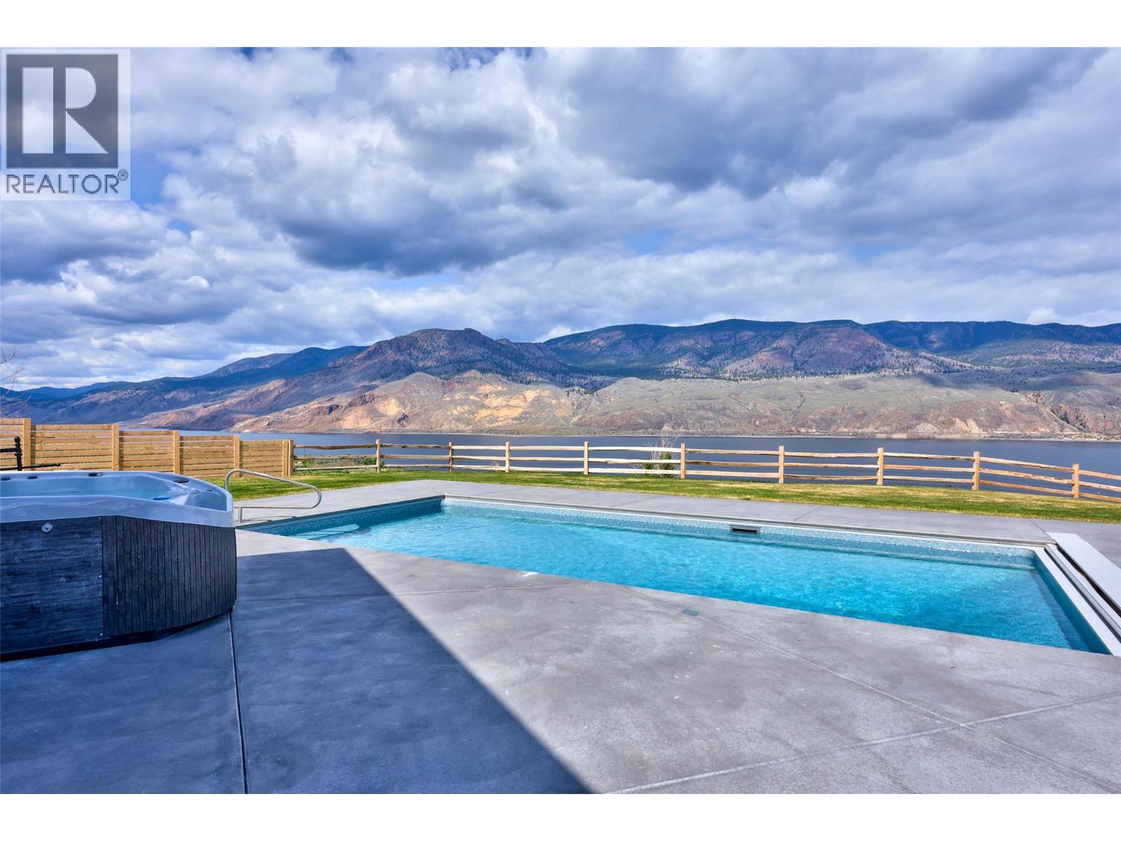 346 RUE CHEVAL NOIR, Kamloops