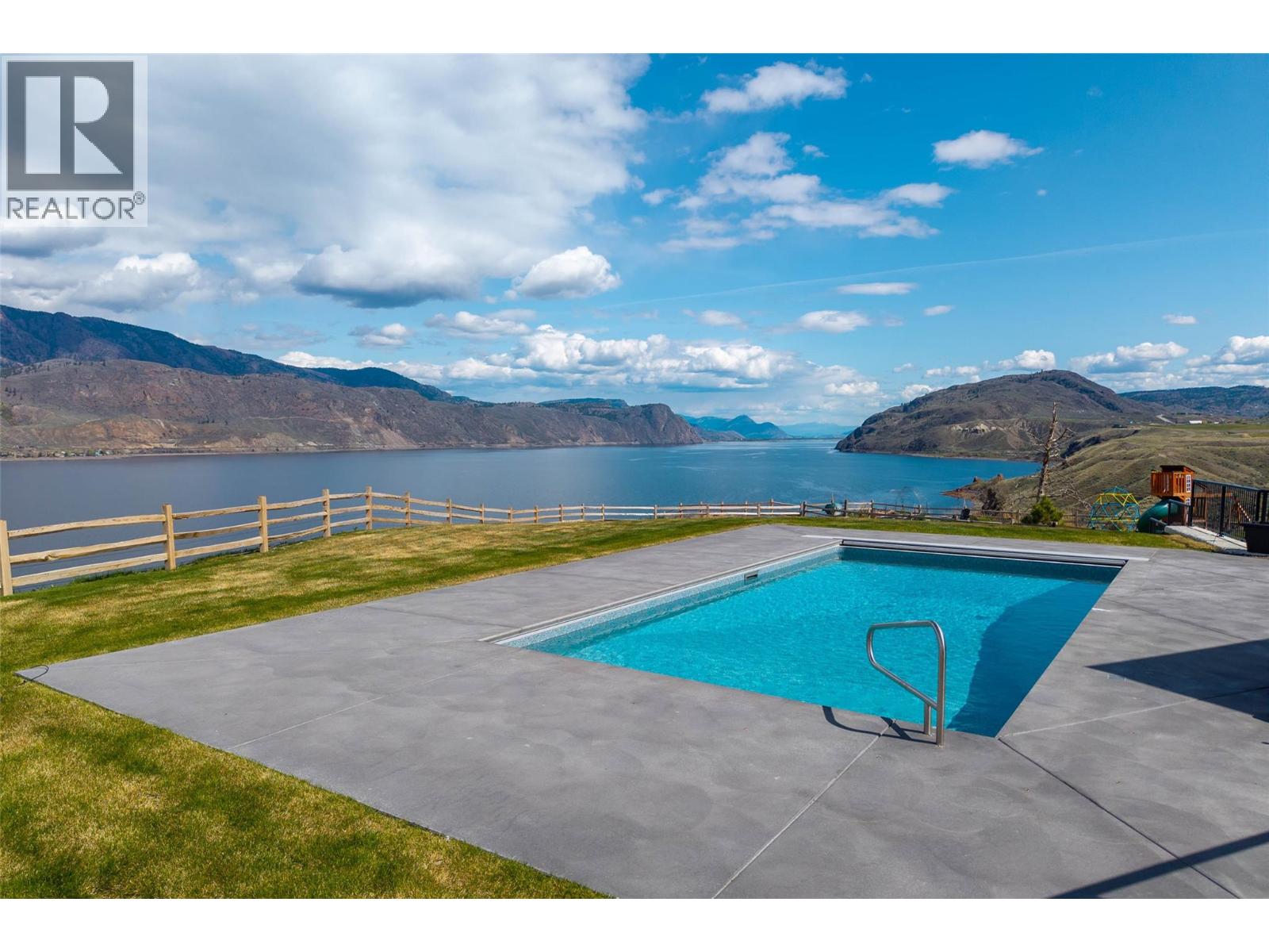 346 RUE CHEVAL NOIR, Kamloops