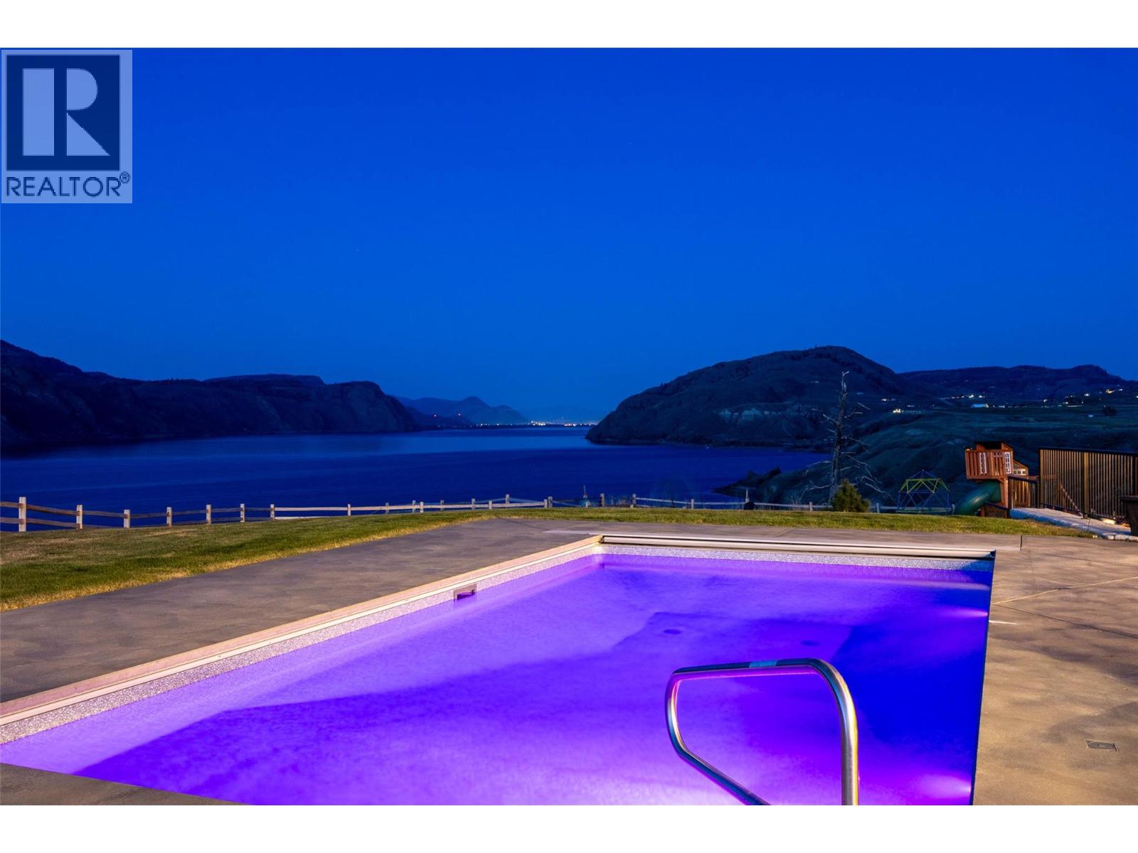 346 RUE CHEVAL NOIR, Kamloops