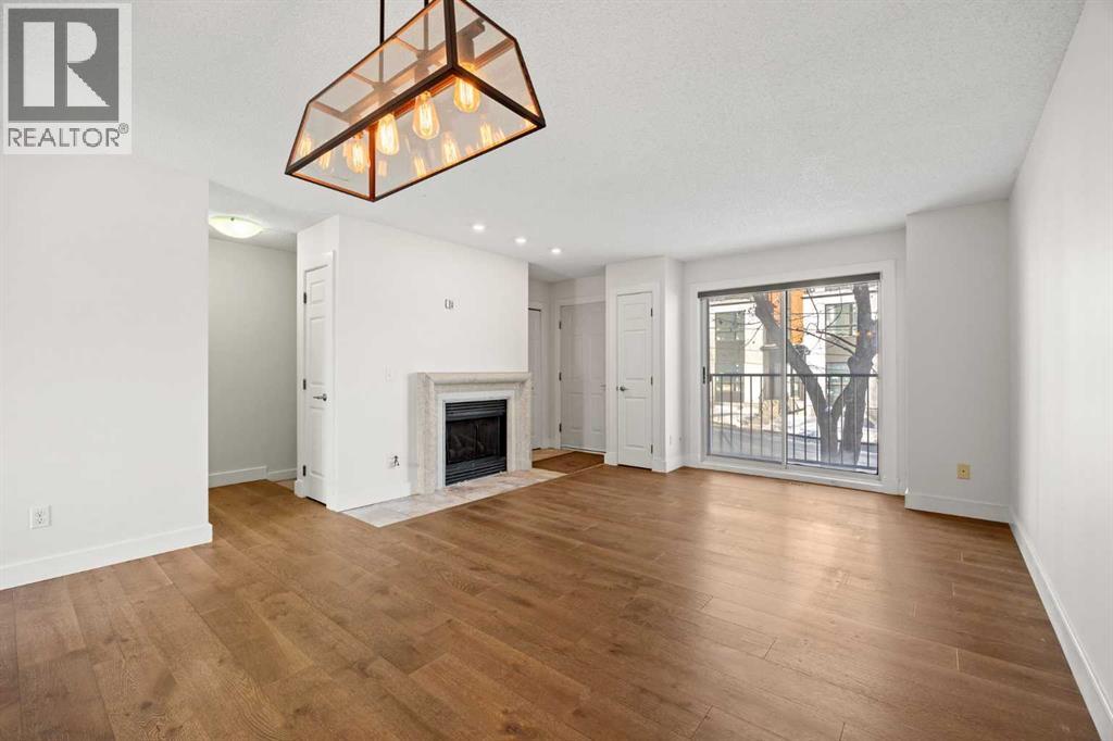 Single Family House for Sale in   Avenue SW Altadore Calgary 