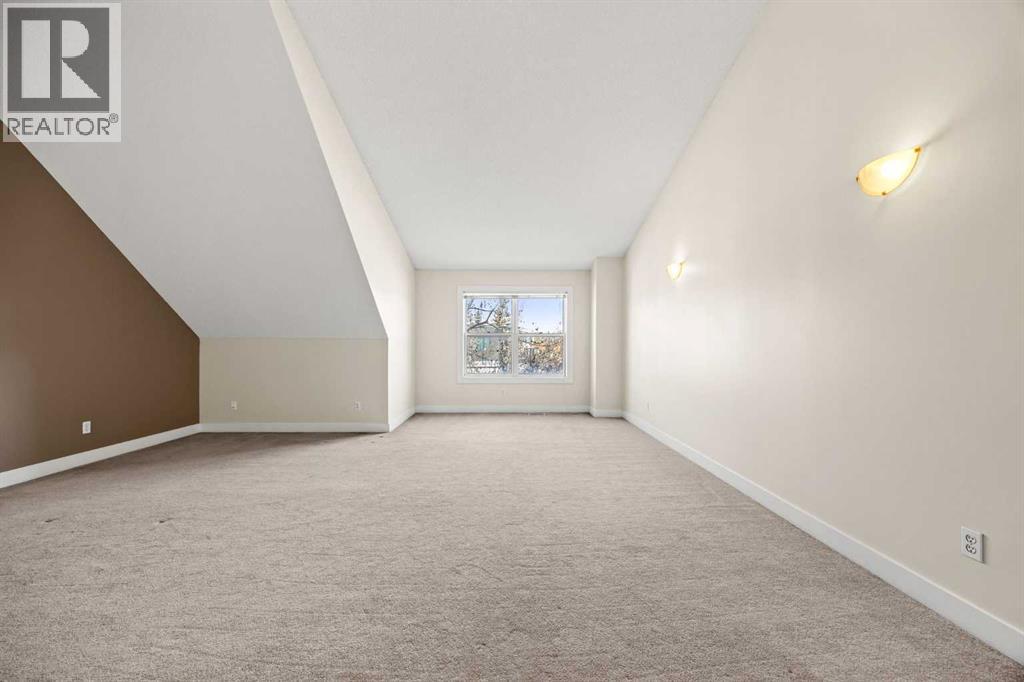 Single Family House for Sale in   Avenue SW Altadore Calgary 