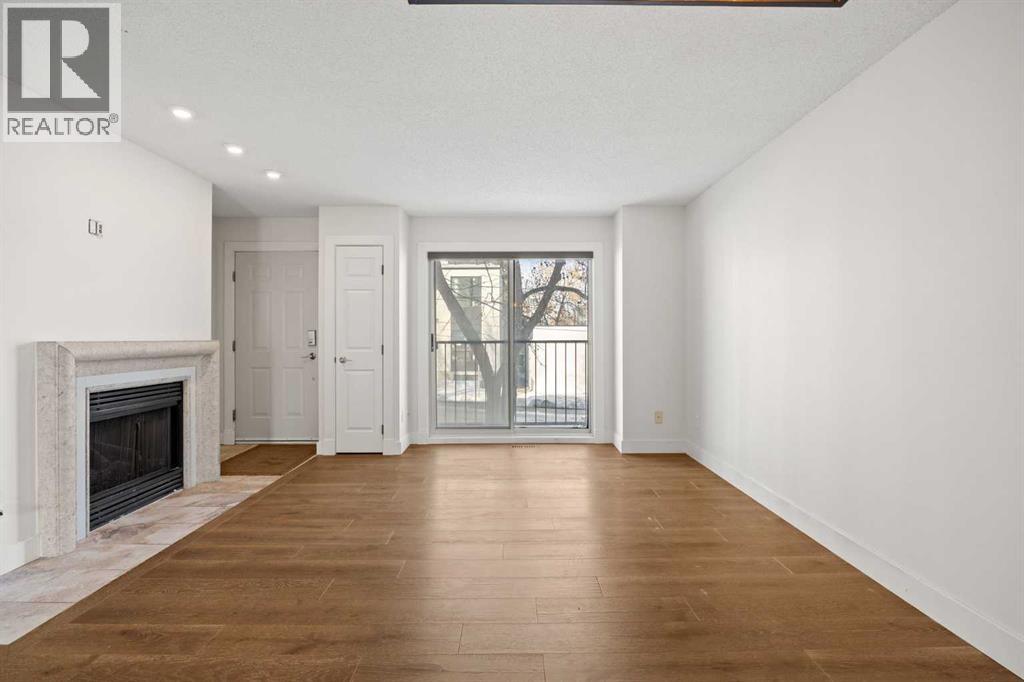 Single Family House for Sale in   Avenue SW Altadore Calgary 