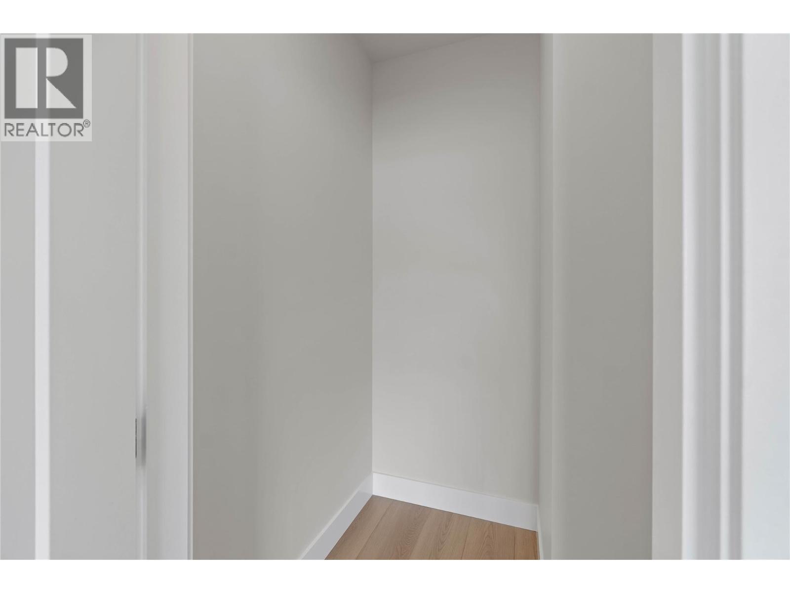 220 Shepherd Road Unit# 12, Chase