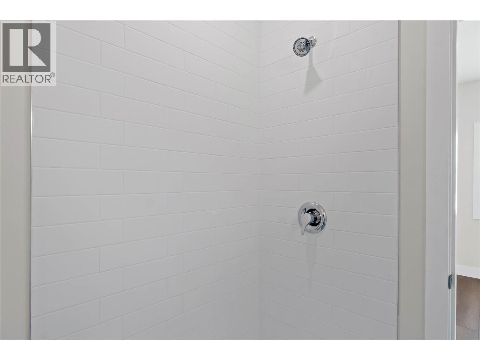 220 Shepherd Road Unit# 12, Chase