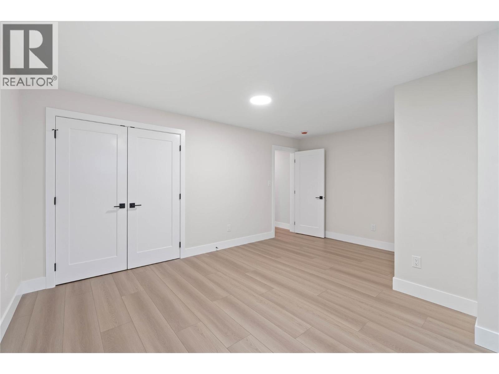 220 Shepherd Road Unit# 12, Chase