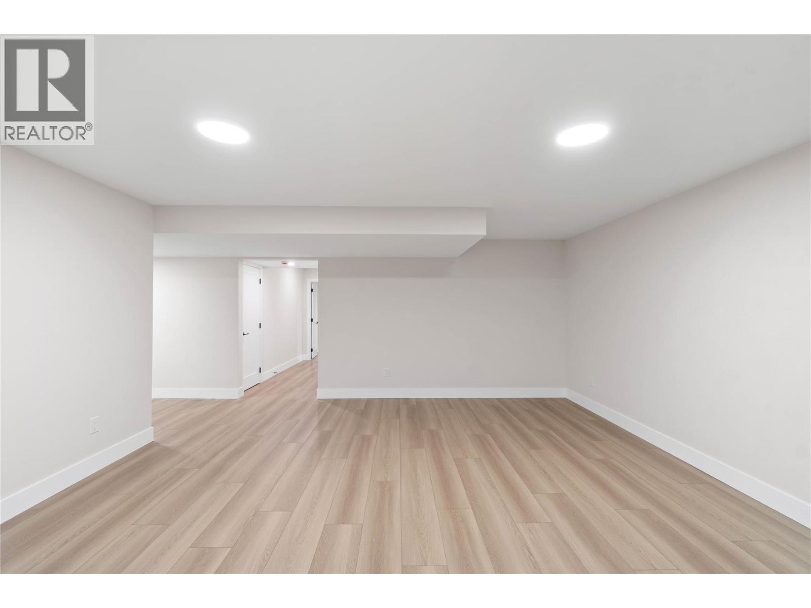 220 Shepherd Road Unit# 12, Chase