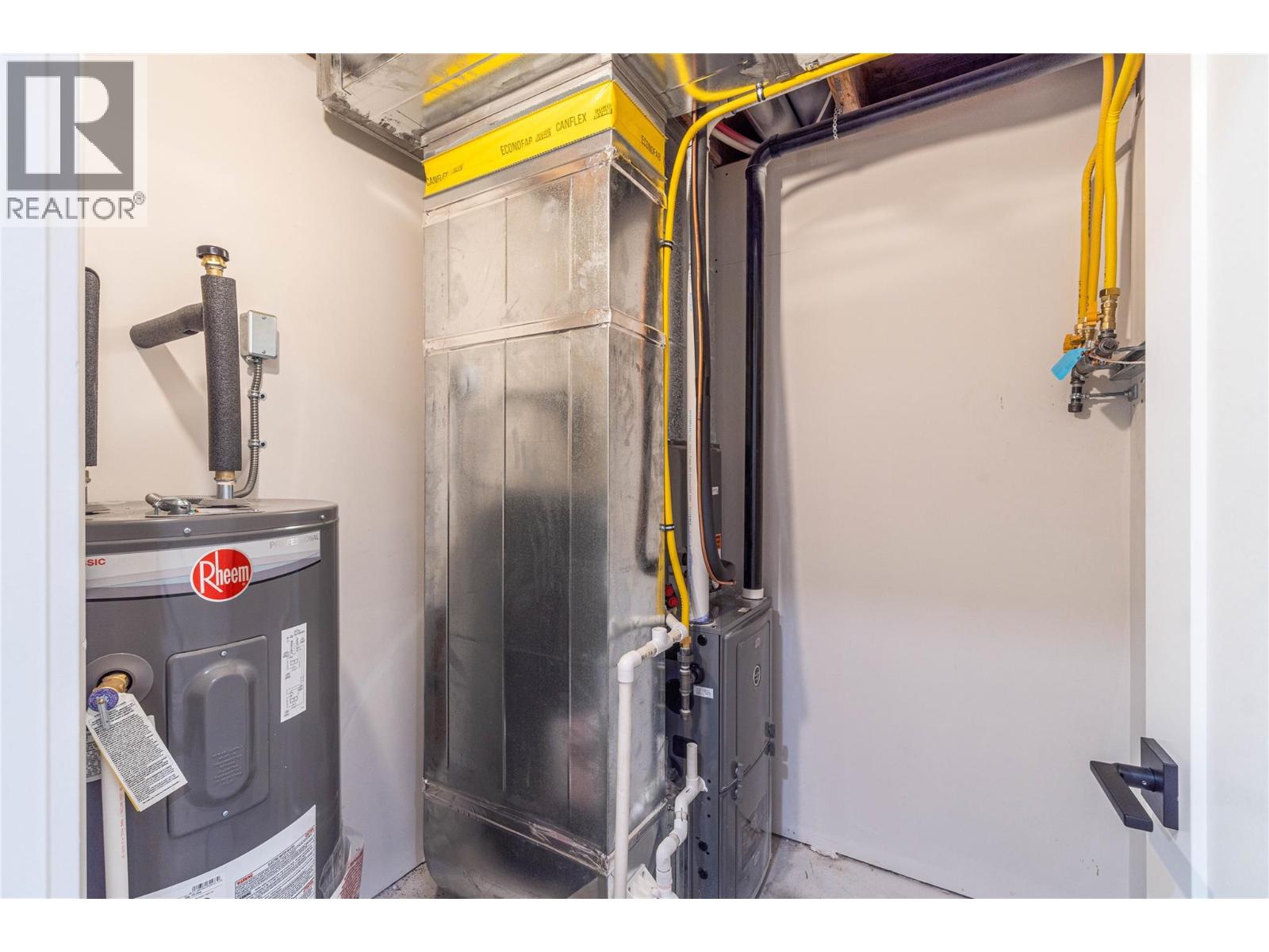 220 Shepherd Road Unit# 12, Chase