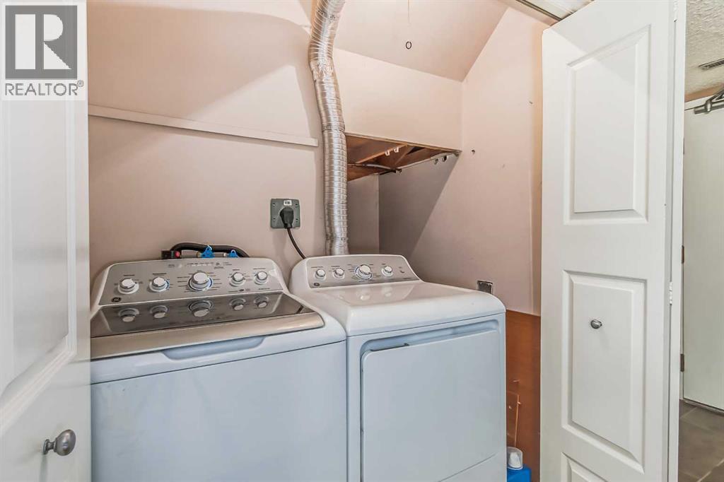 Single Family House for Sale in    Avenue NW Sunnyside Calgary 