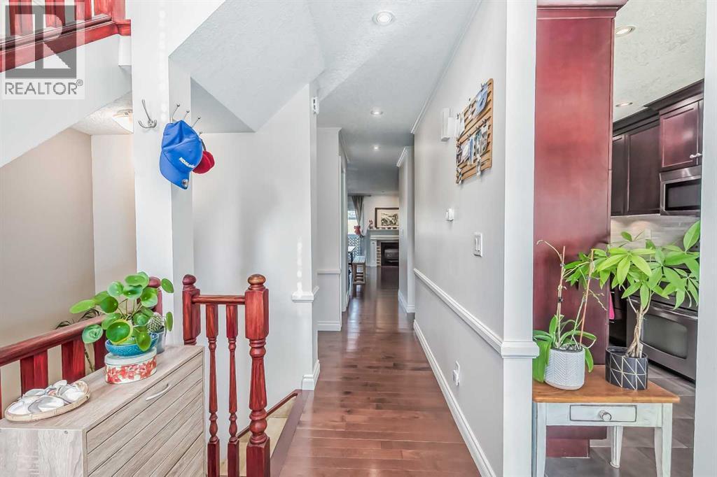 Single Family House for Sale in    Avenue NW Sunnyside Calgary 