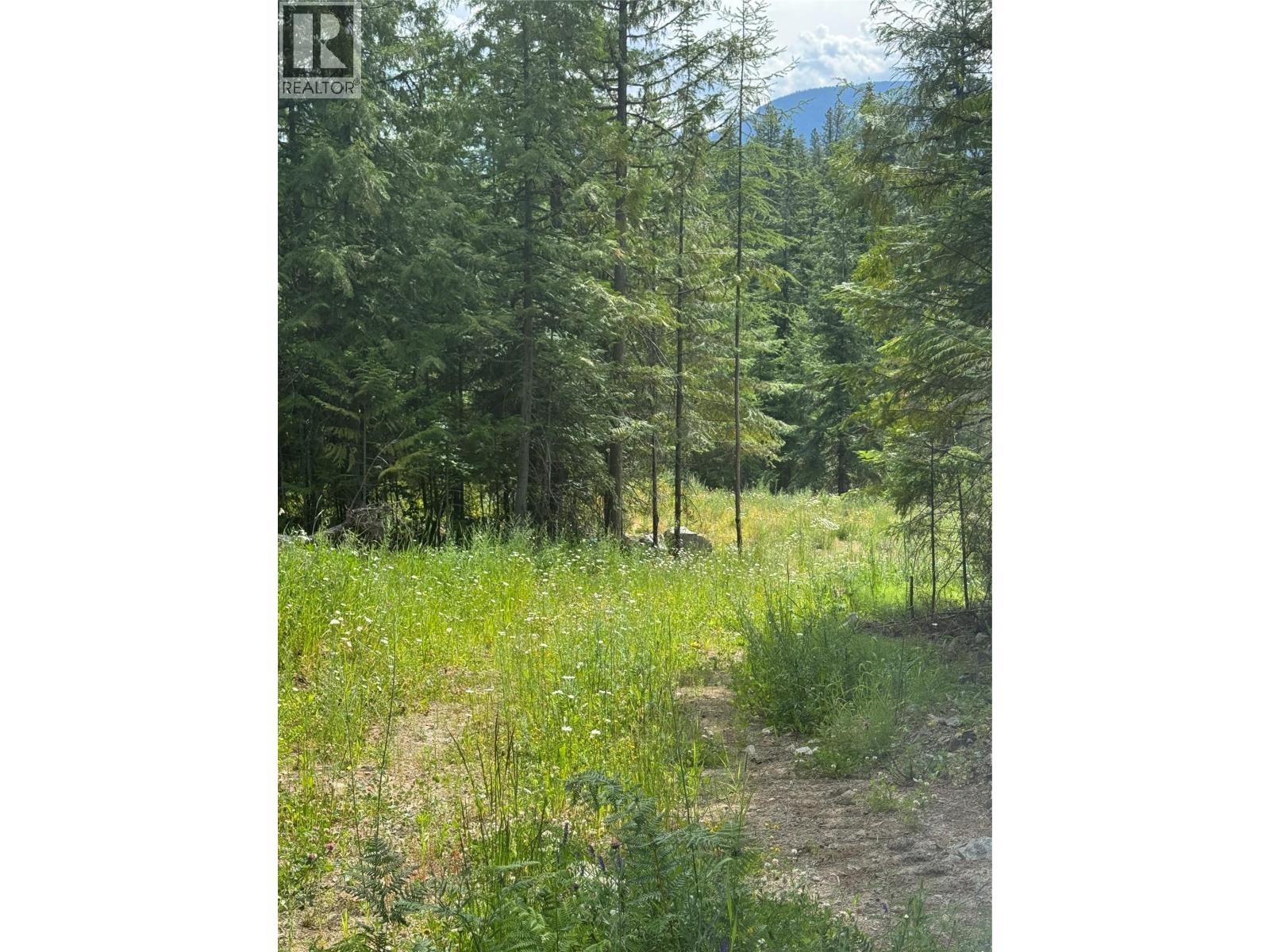 4018 Fumot Place, Bonnington