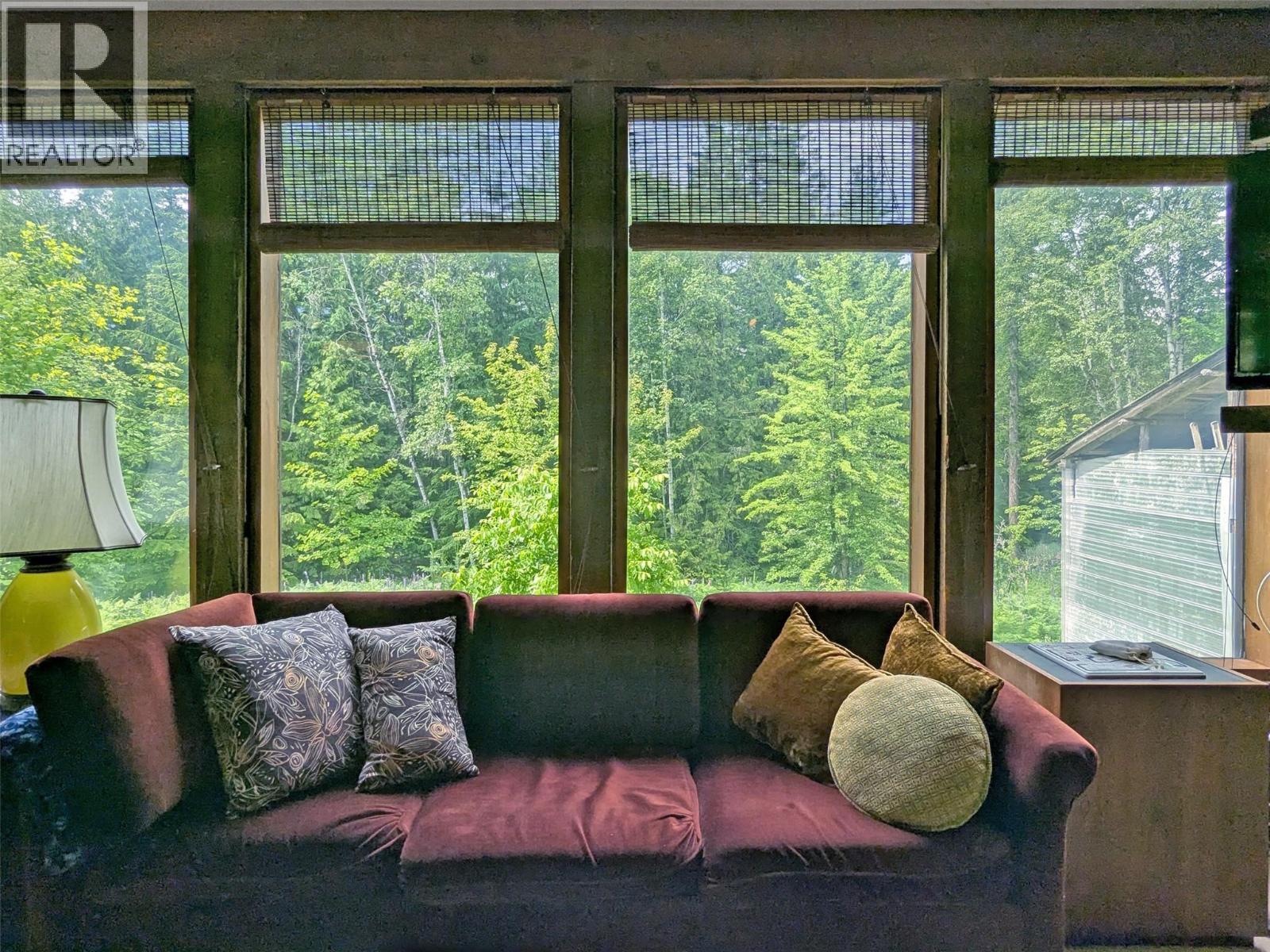 8802 Martens Road, Slocan