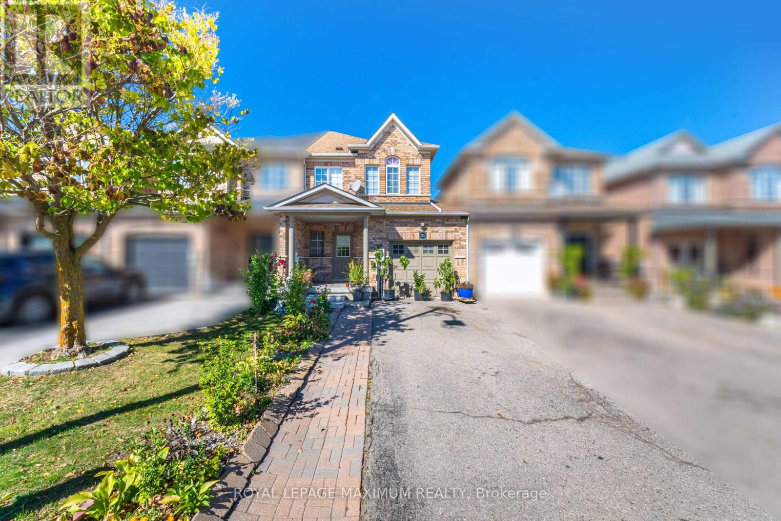 85 RONAN CRESCENT - 2
