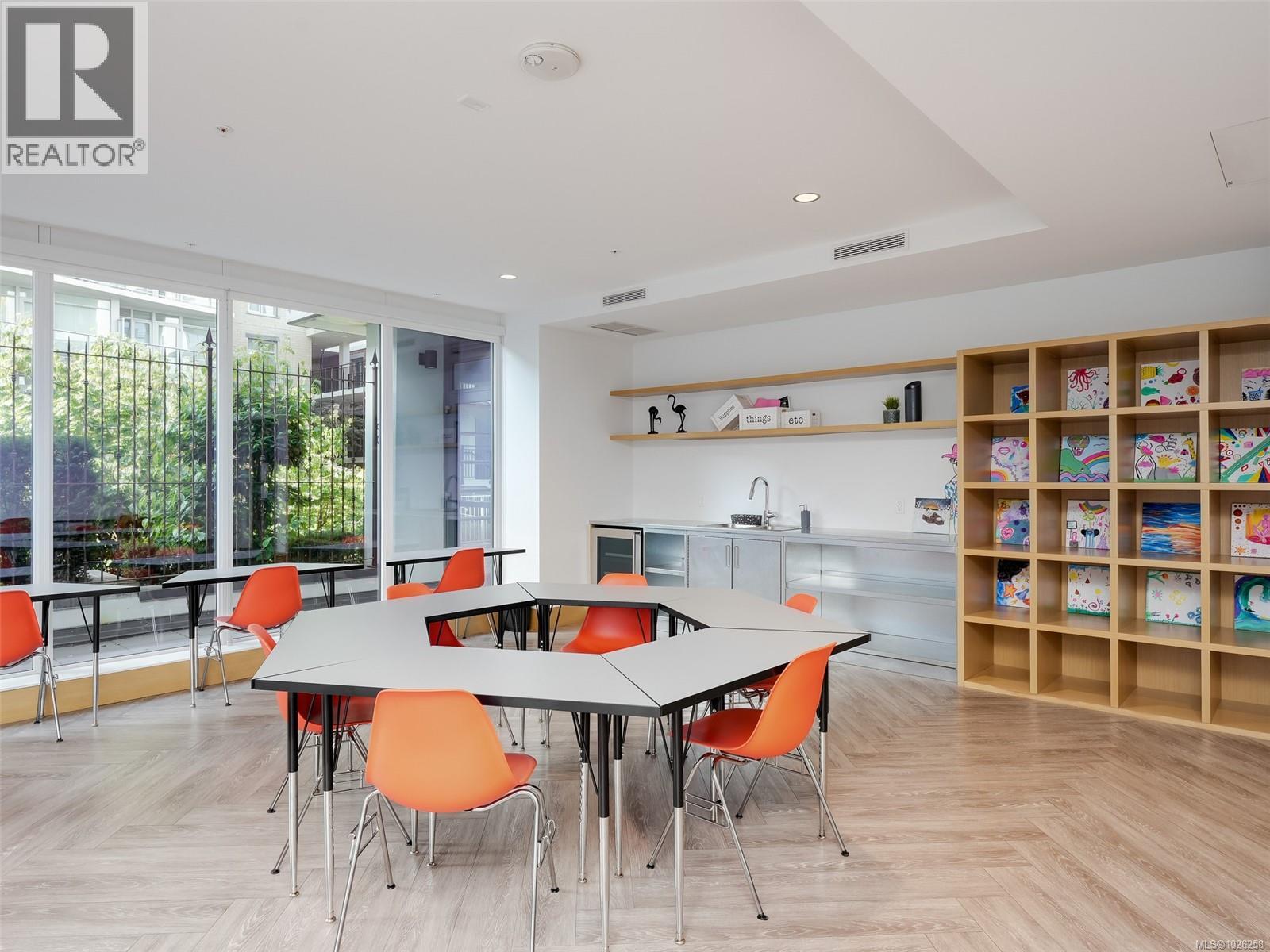 802 777 Herald Street, Victoria