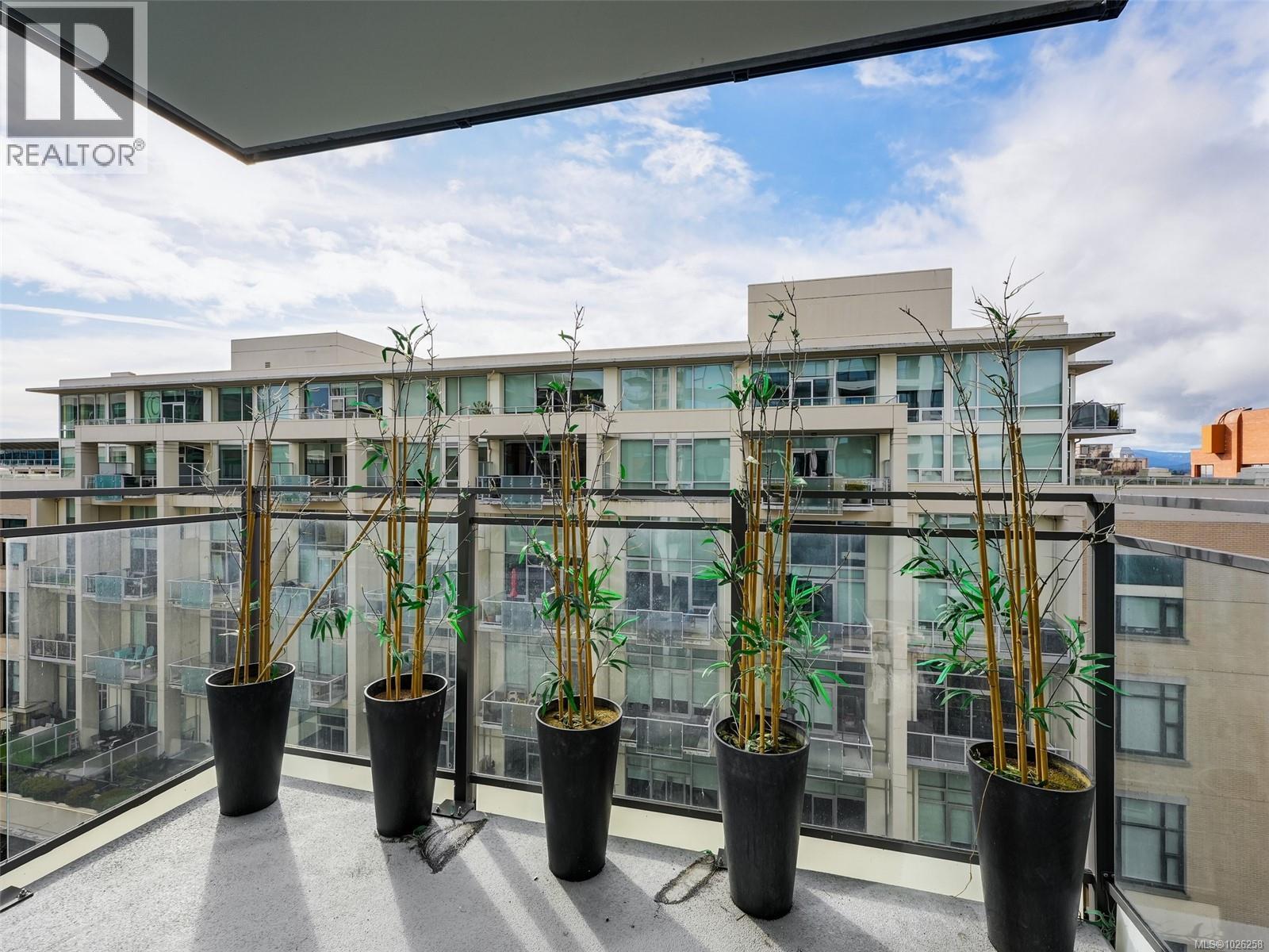 802 777 Herald Street, Victoria