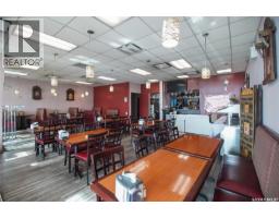 1908 Prince Of Wales Drive, Regina, SK S4Z1A4 Photo 16