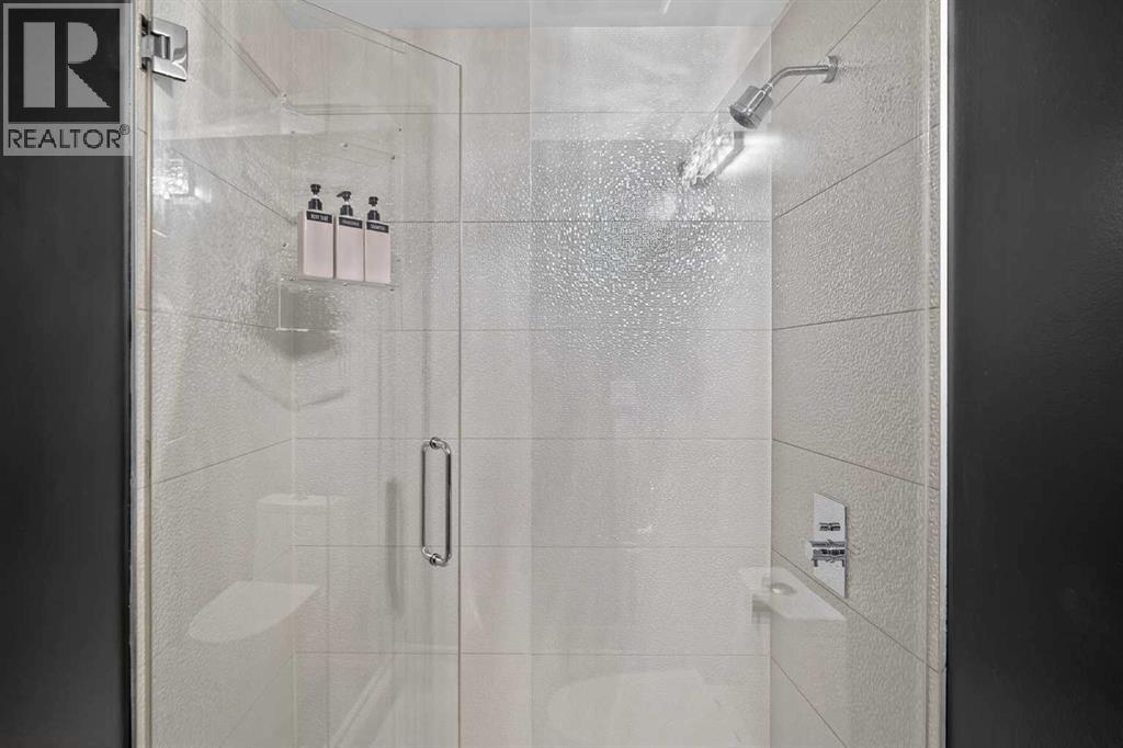 Single Family House for Sale in    Street SE Beltline Calgary 