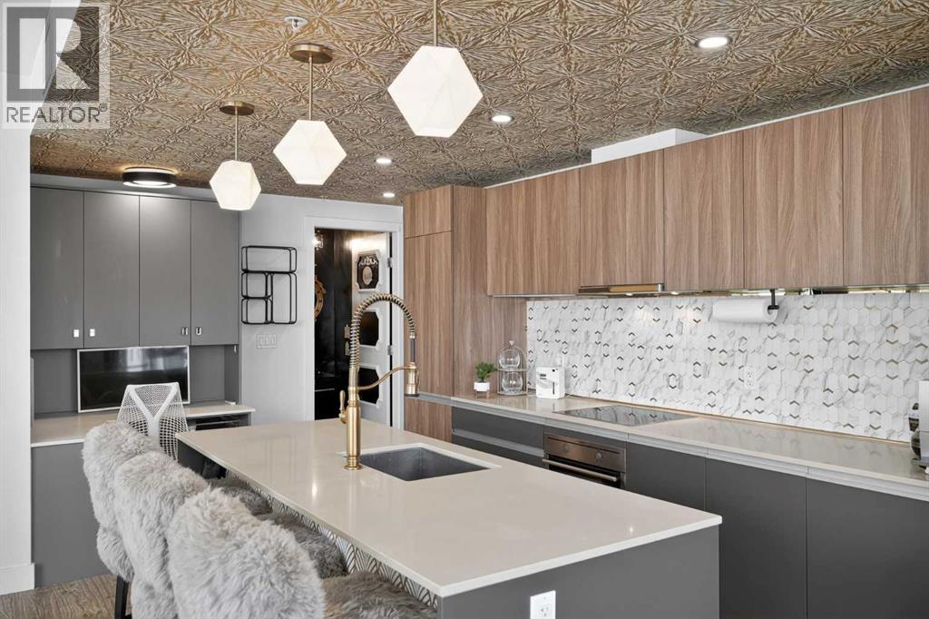 Single Family House for Sale in    Street SE Beltline Calgary 